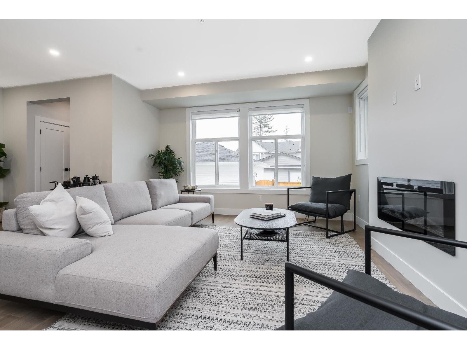 20523 76 AVENUE, Langley