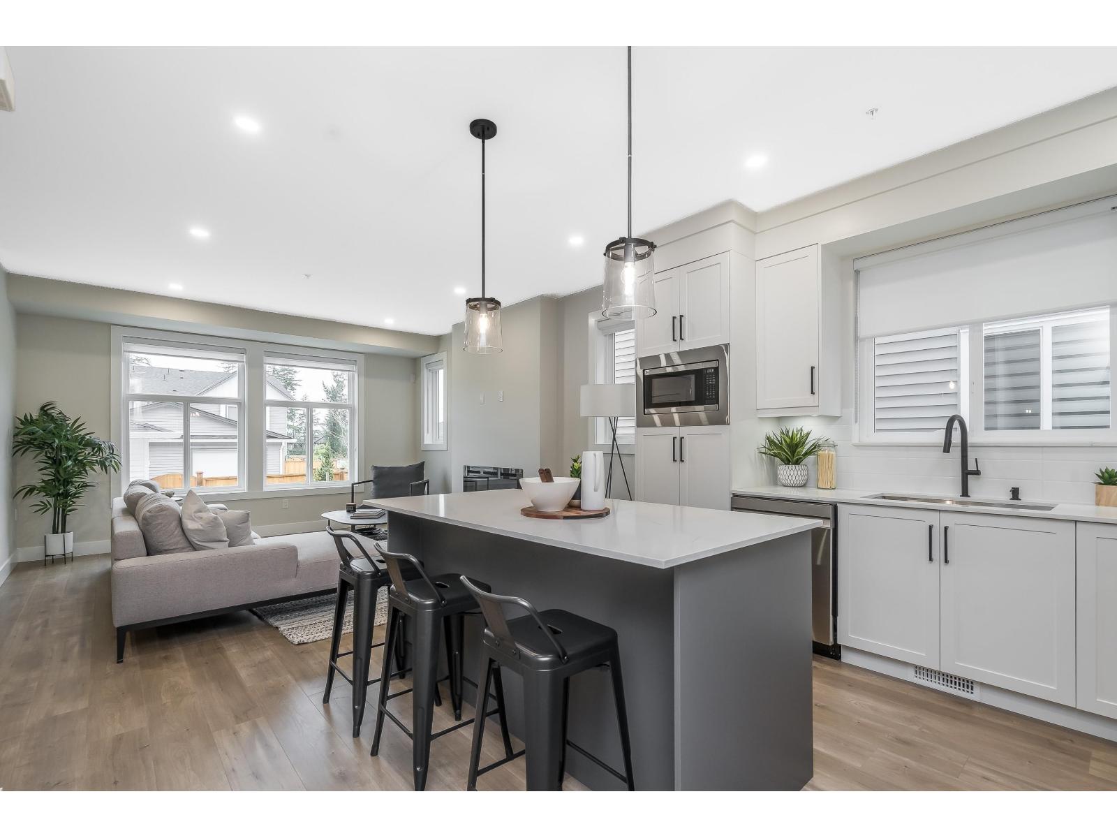 20523 76 AVENUE, Langley