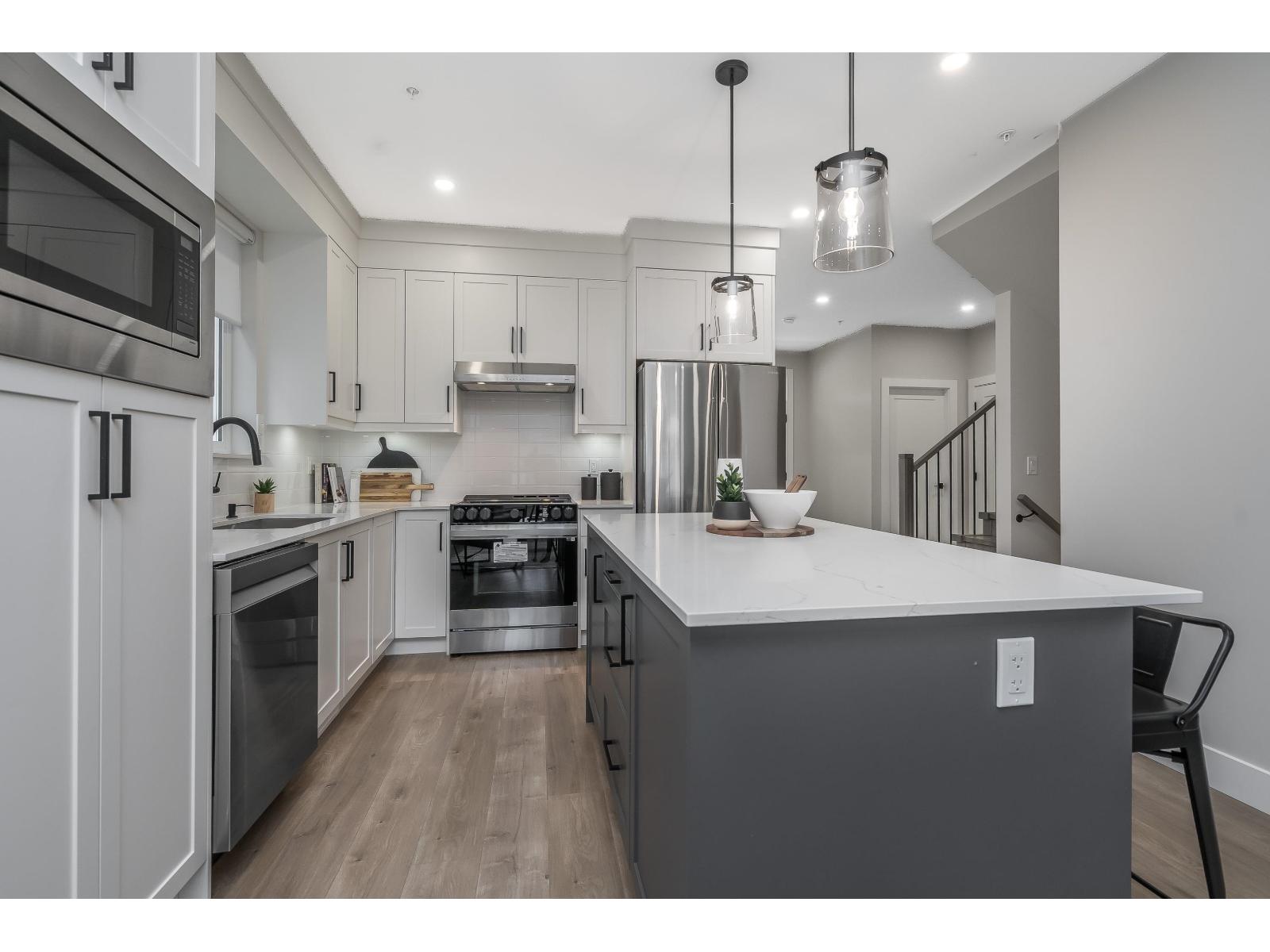 20523 76 AVENUE, Langley