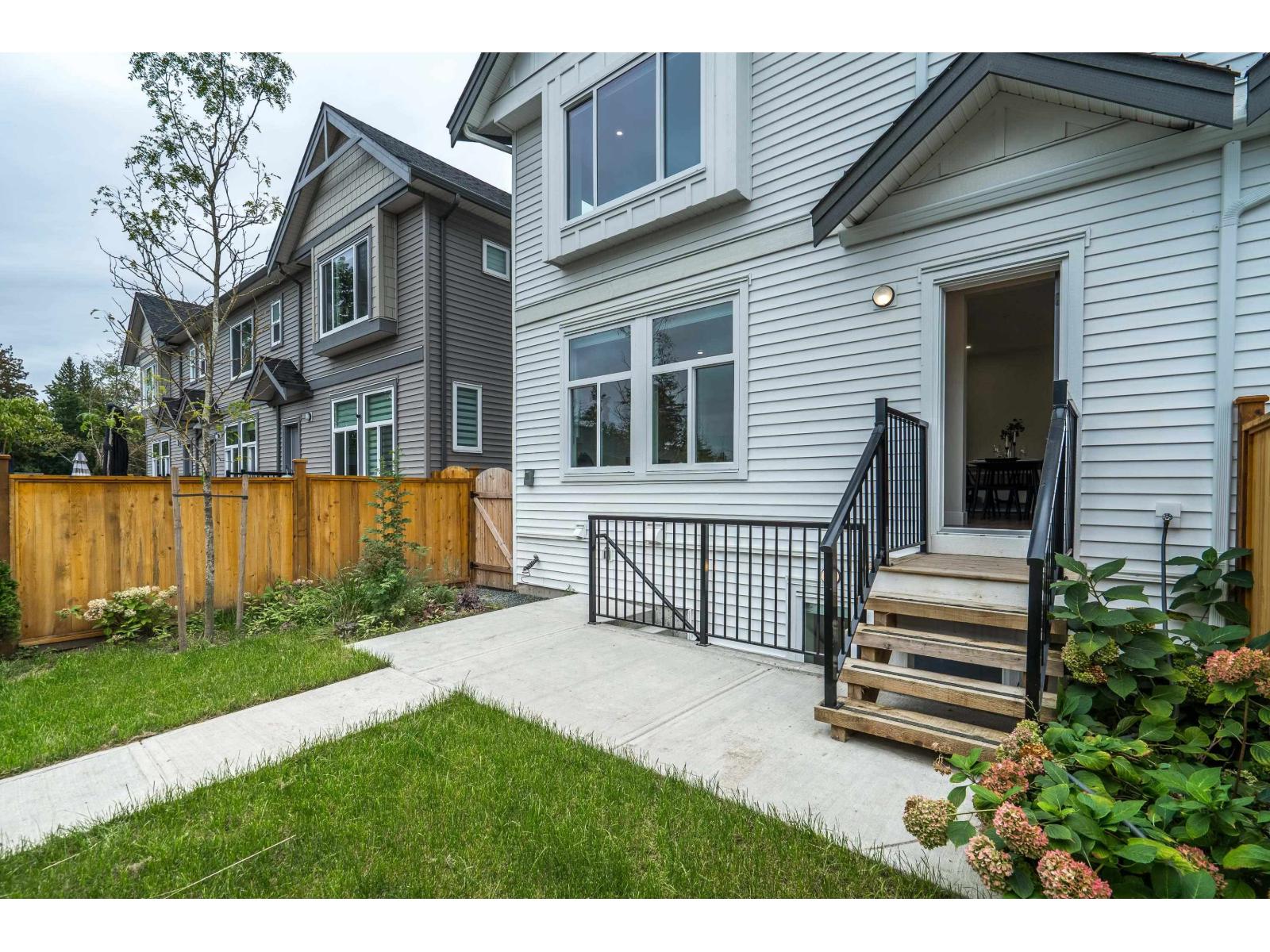 20523 76 AVENUE, Langley