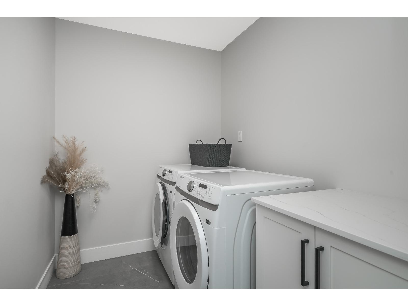 20523 76 AVENUE, Langley