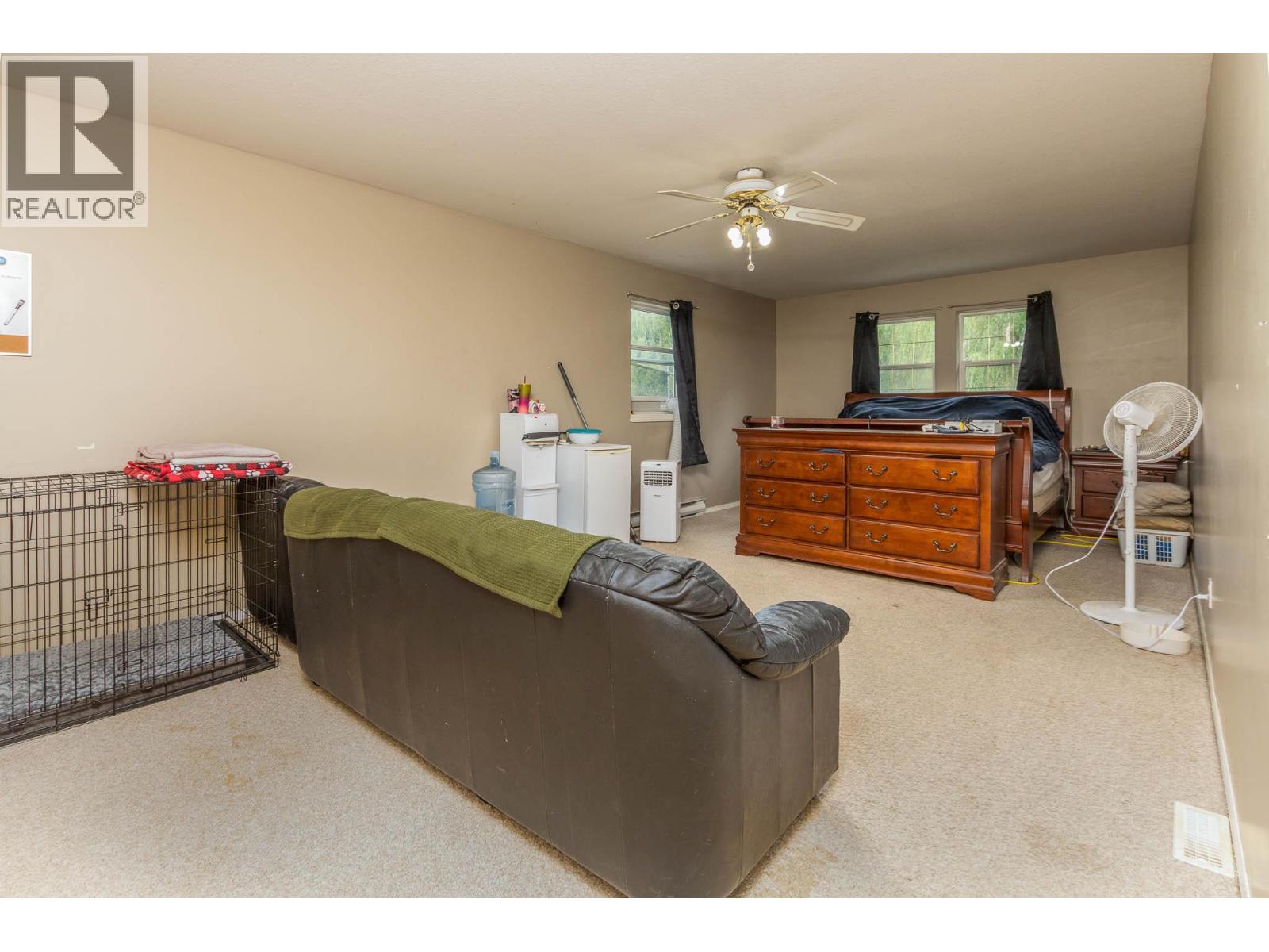 3695 Malakwa Loop Road, Malakwa