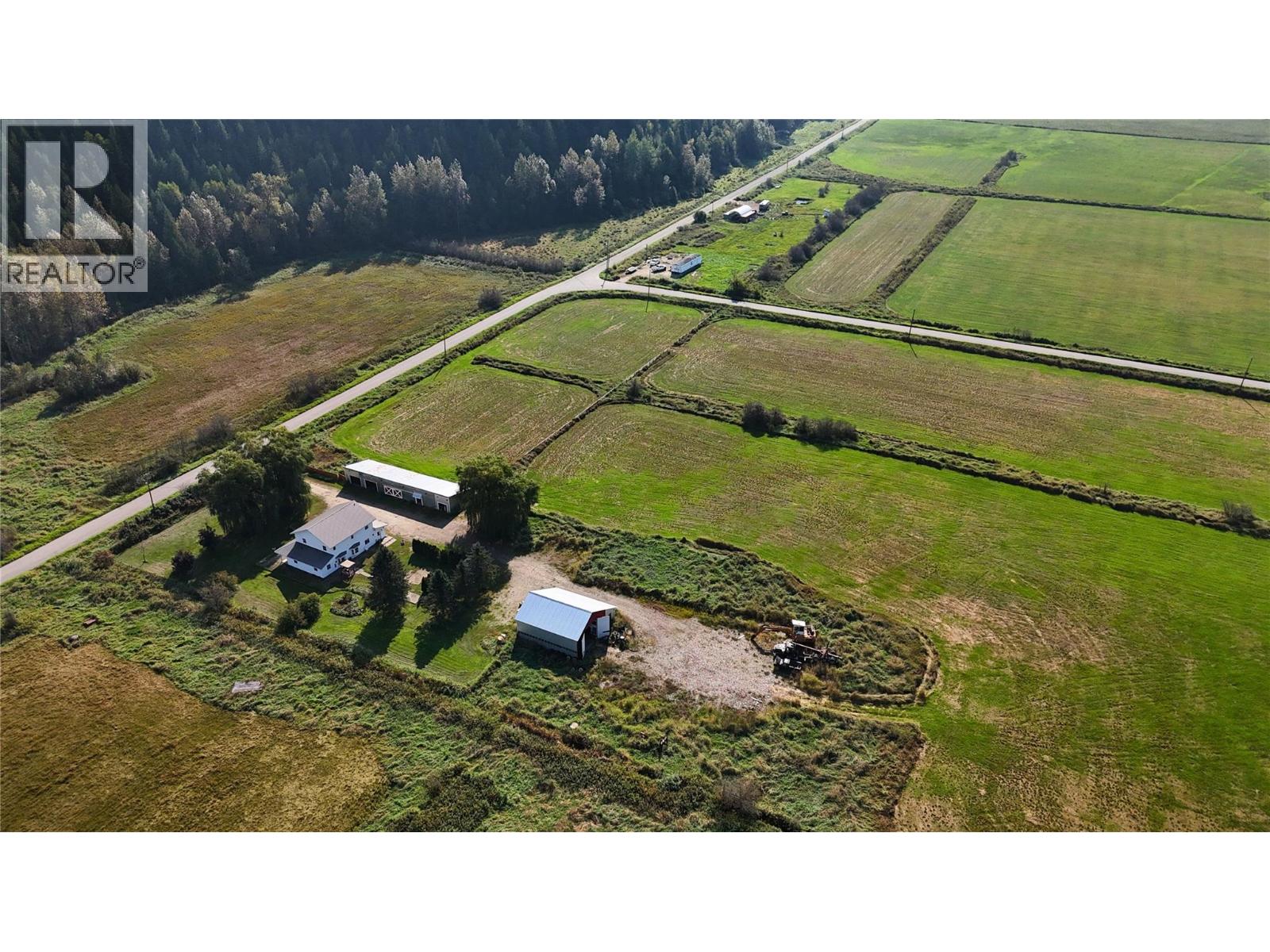 3695 Malakwa Loop Road, Malakwa