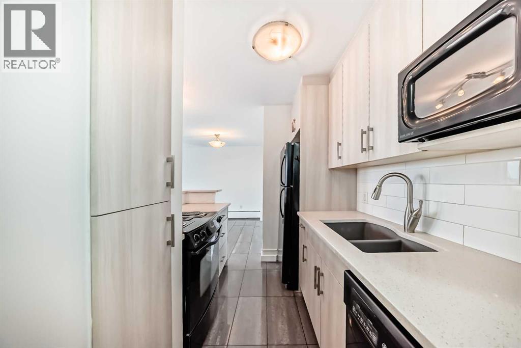 Single Family House for Sale in    Avenue SW Beltline Calgary 