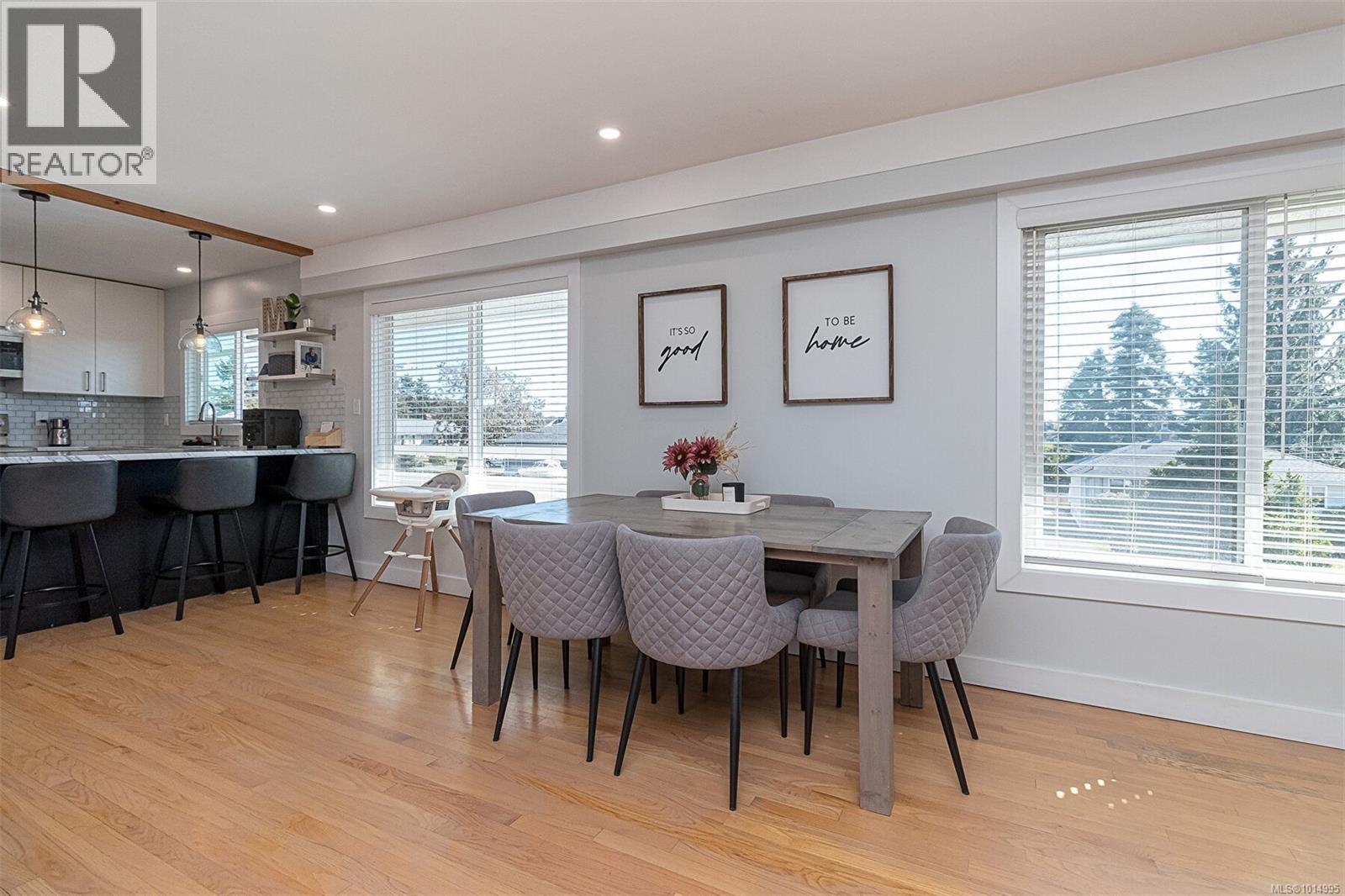  596 Peto Place, Saanich