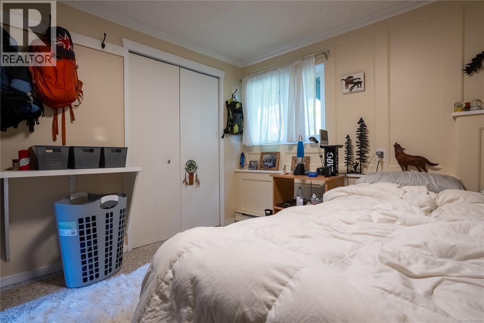 1556 Arrow Rd, Saanich