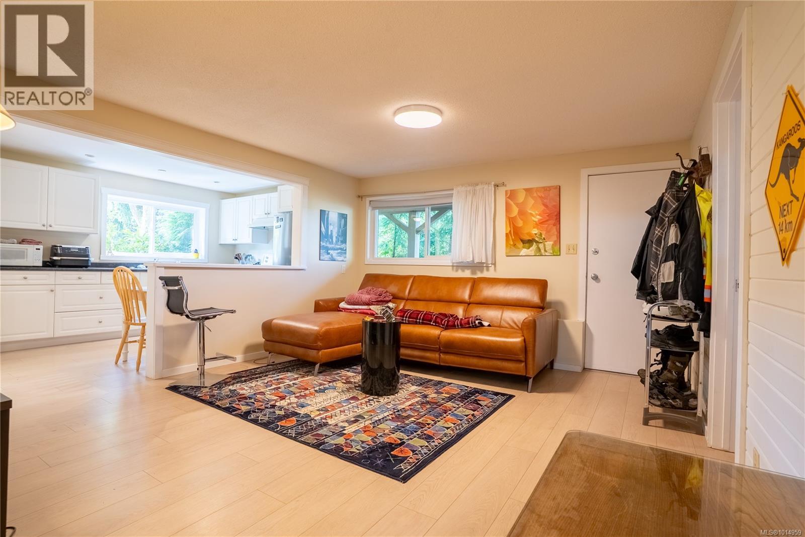 1556 Arrow Rd, Saanich