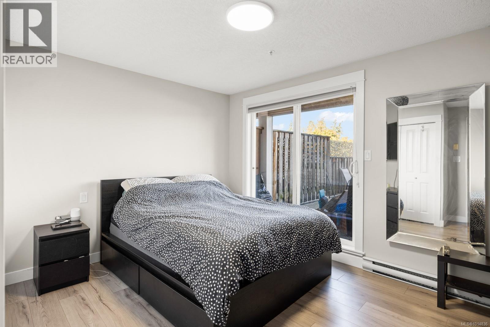 213 2829 Peatt Road, Langford