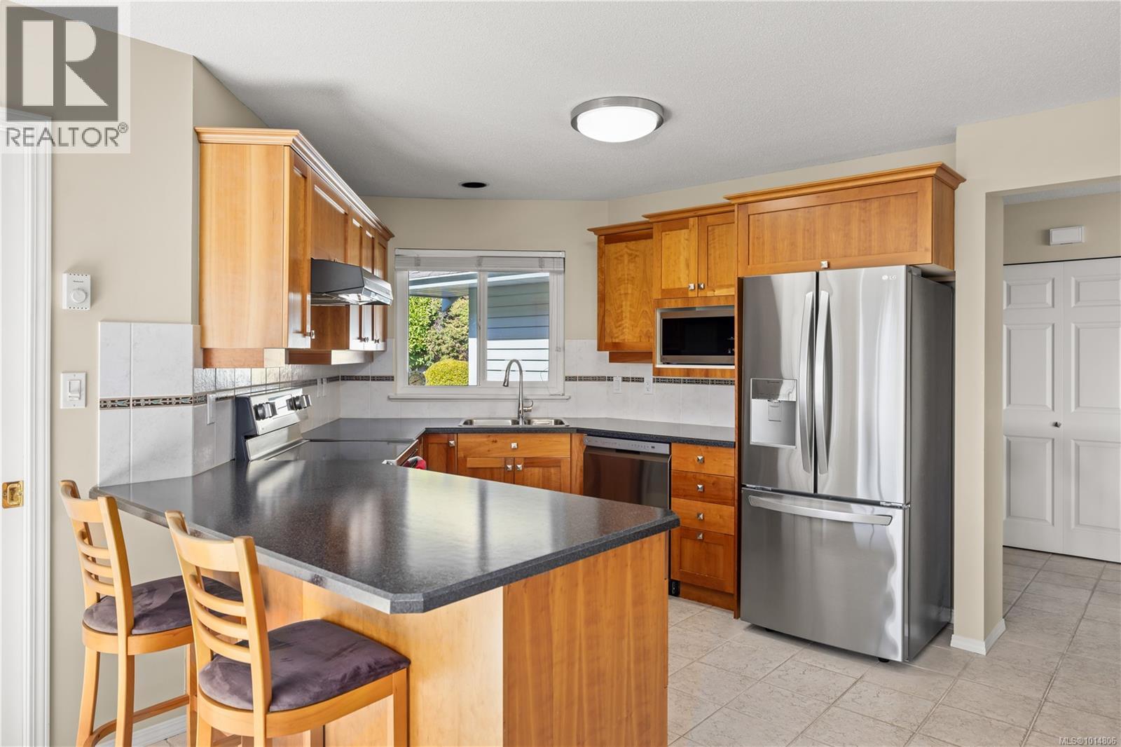  3635 Arbutus Drive North, Cobble Hill