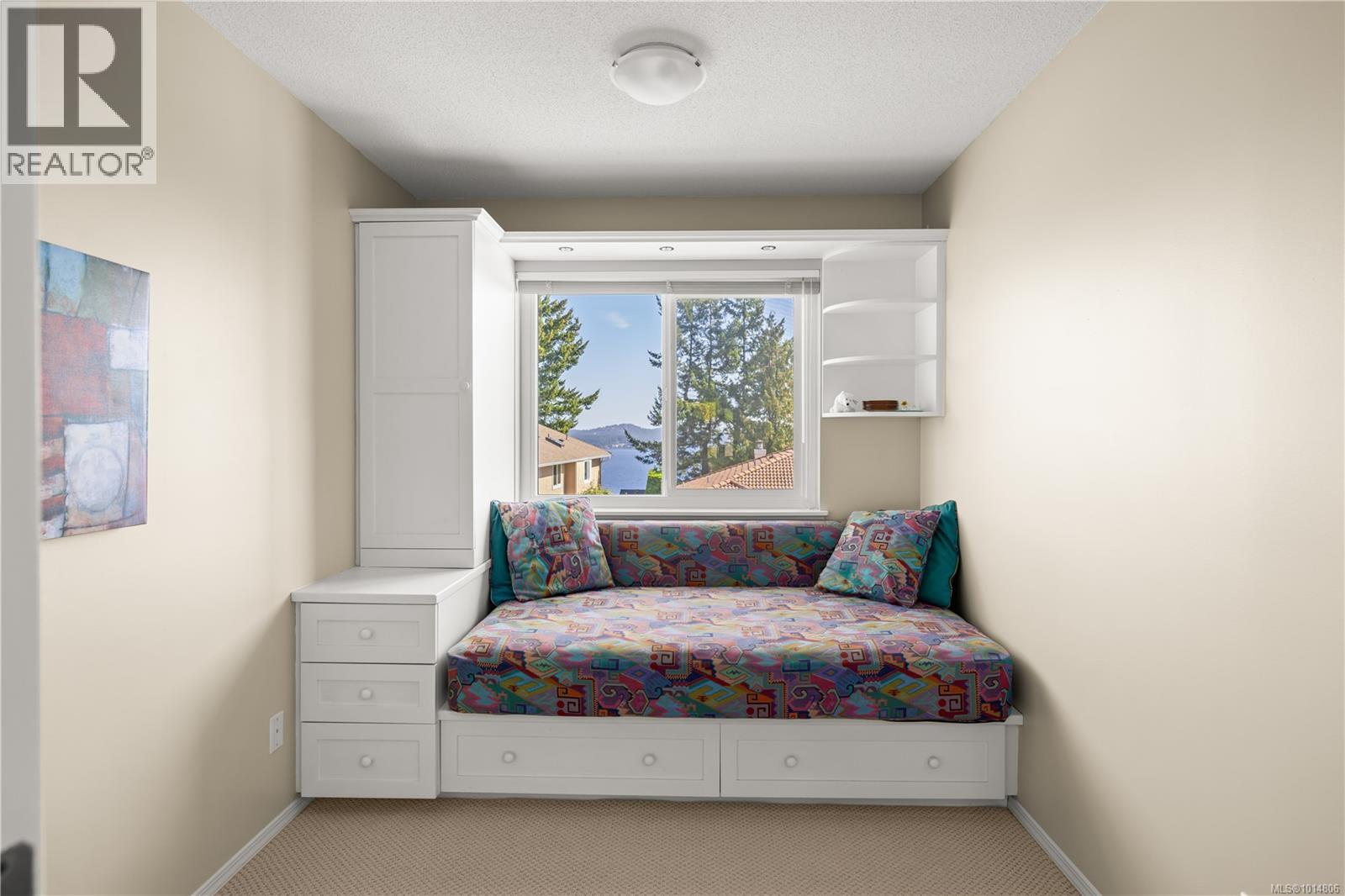 3635 Arbutus Drive North, Cobble Hill