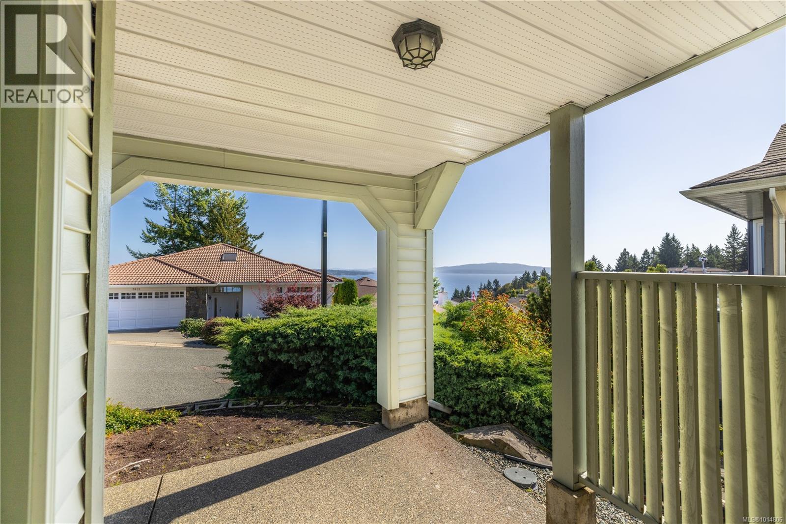  3635 Arbutus Drive North, Cobble Hill