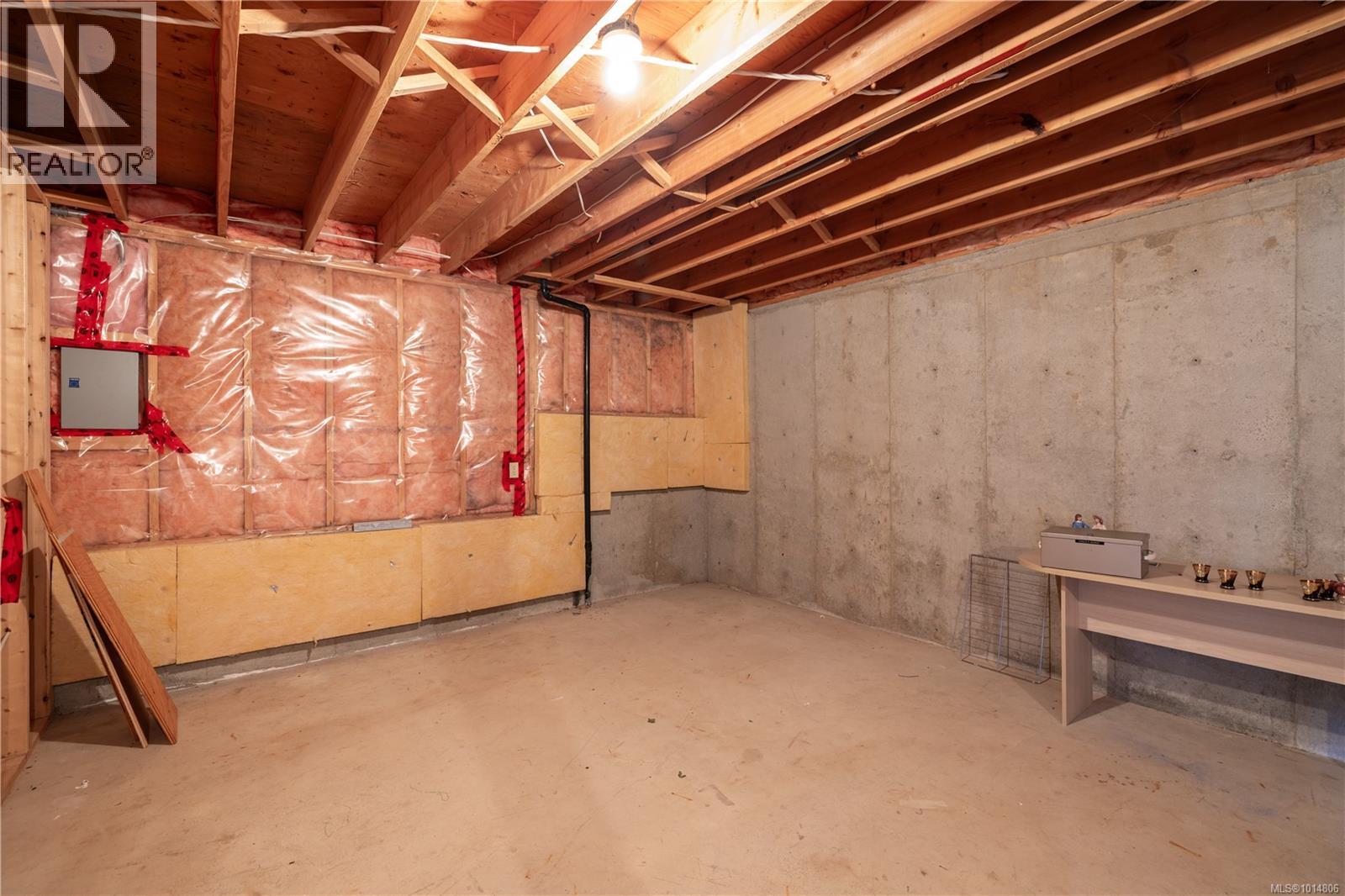  3635 Arbutus Drive North, Cobble Hill