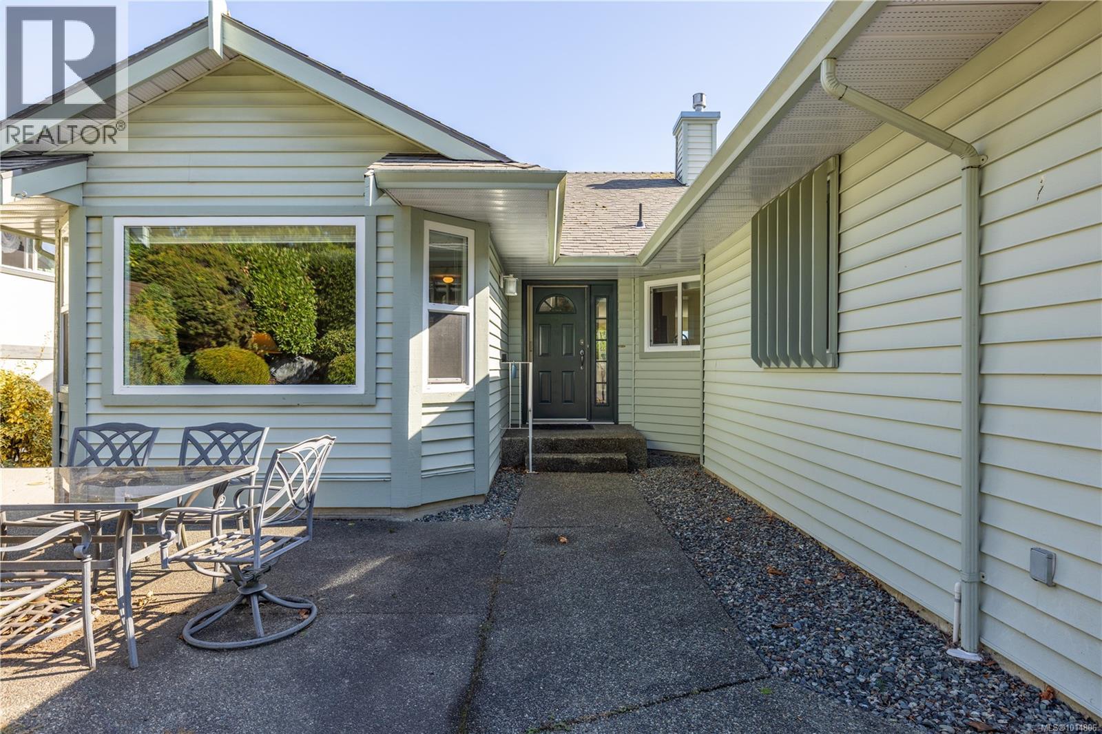  3635 Arbutus Drive North, Cobble Hill
