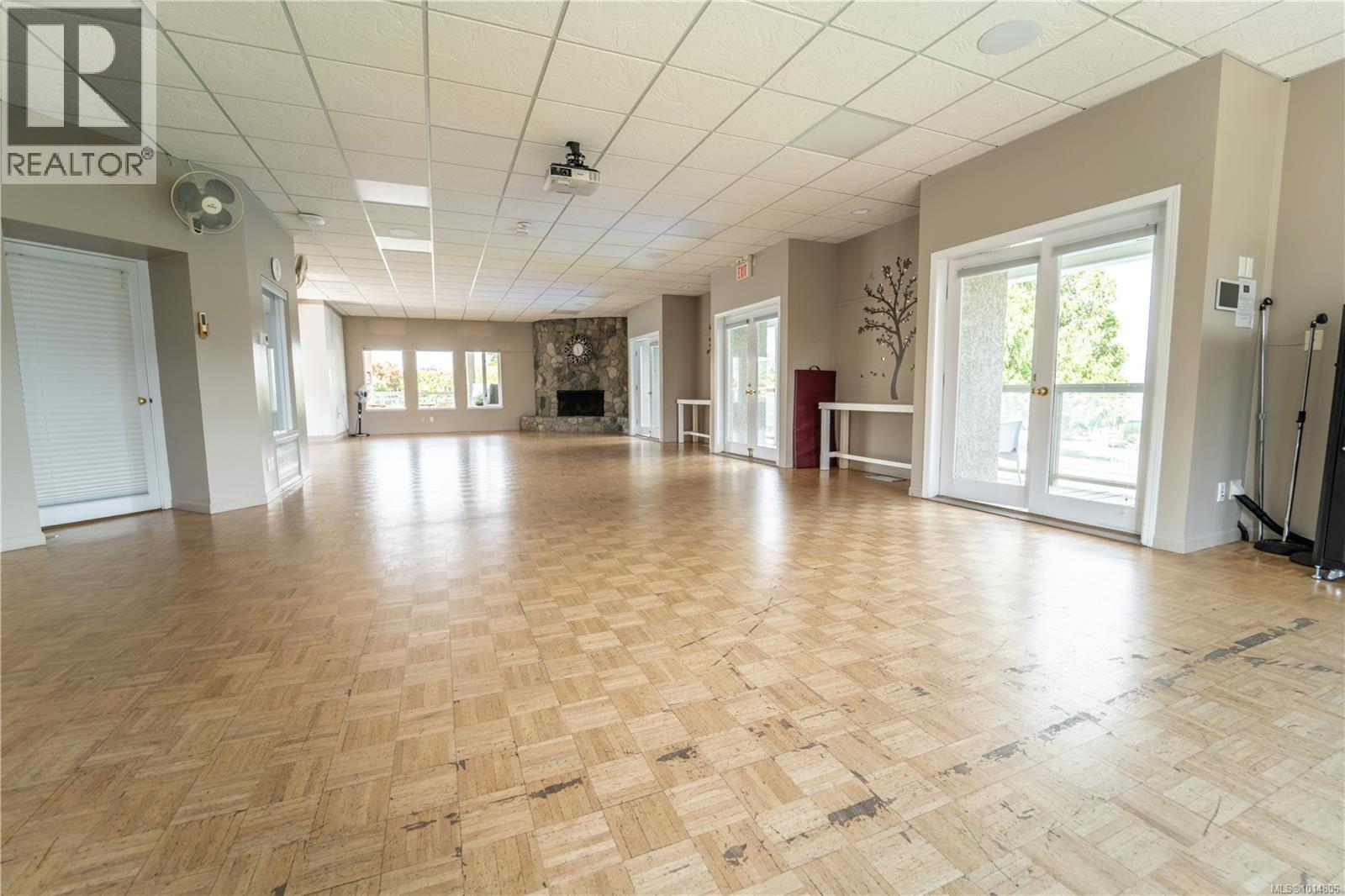  3635 Arbutus Drive North, Cobble Hill