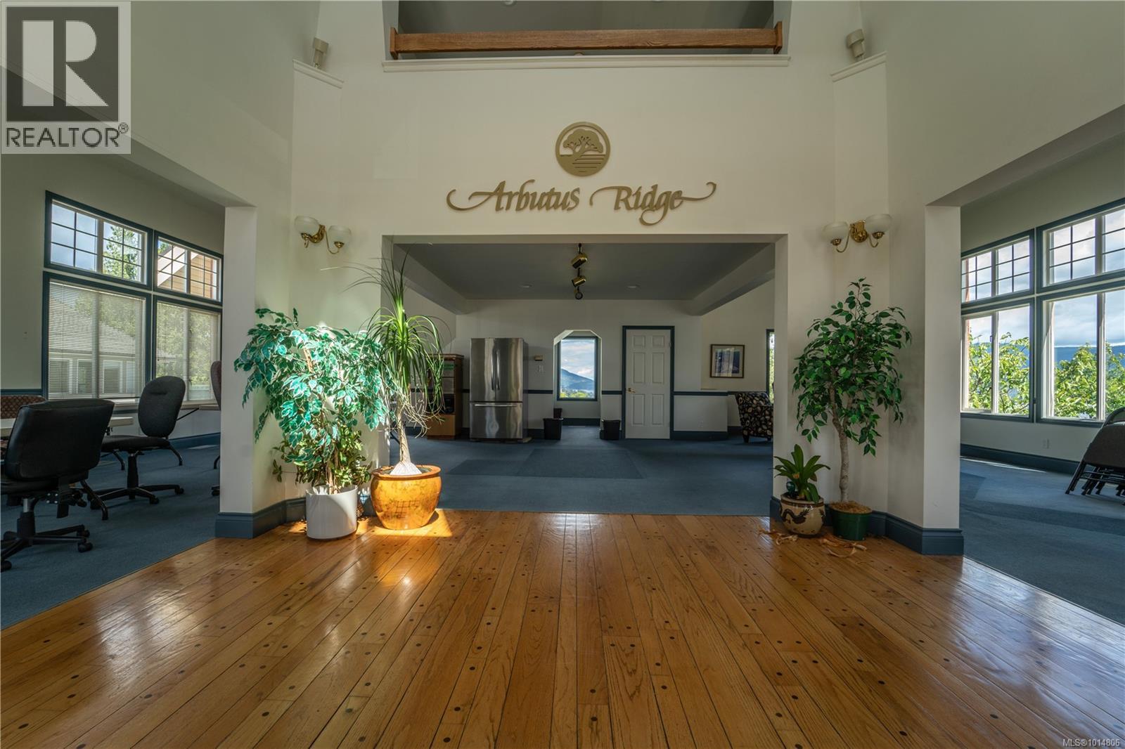  3635 Arbutus Drive North, Cobble Hill