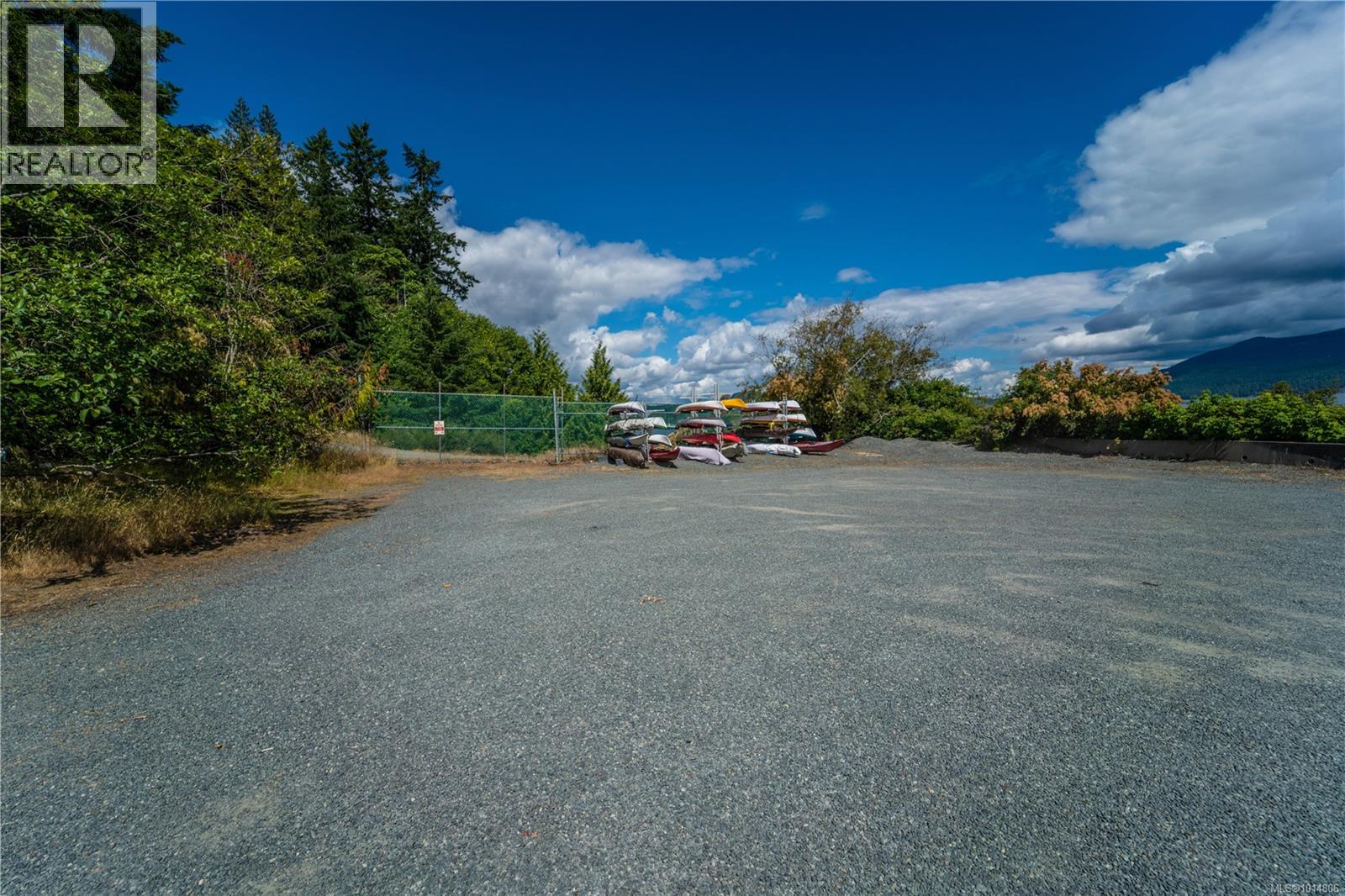  3635 Arbutus Drive North, Cobble Hill