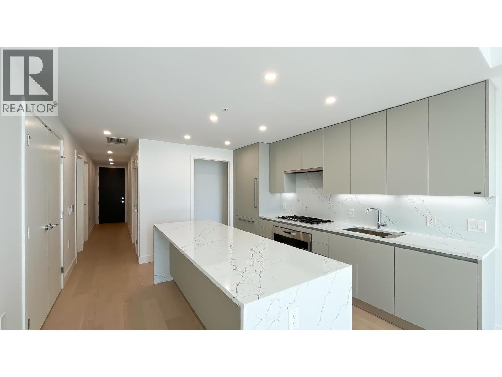 205 1331 MARINE DRIVE, West Vancouver