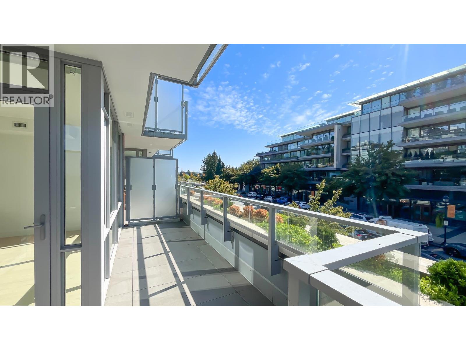 205 1331 MARINE DRIVE, West Vancouver