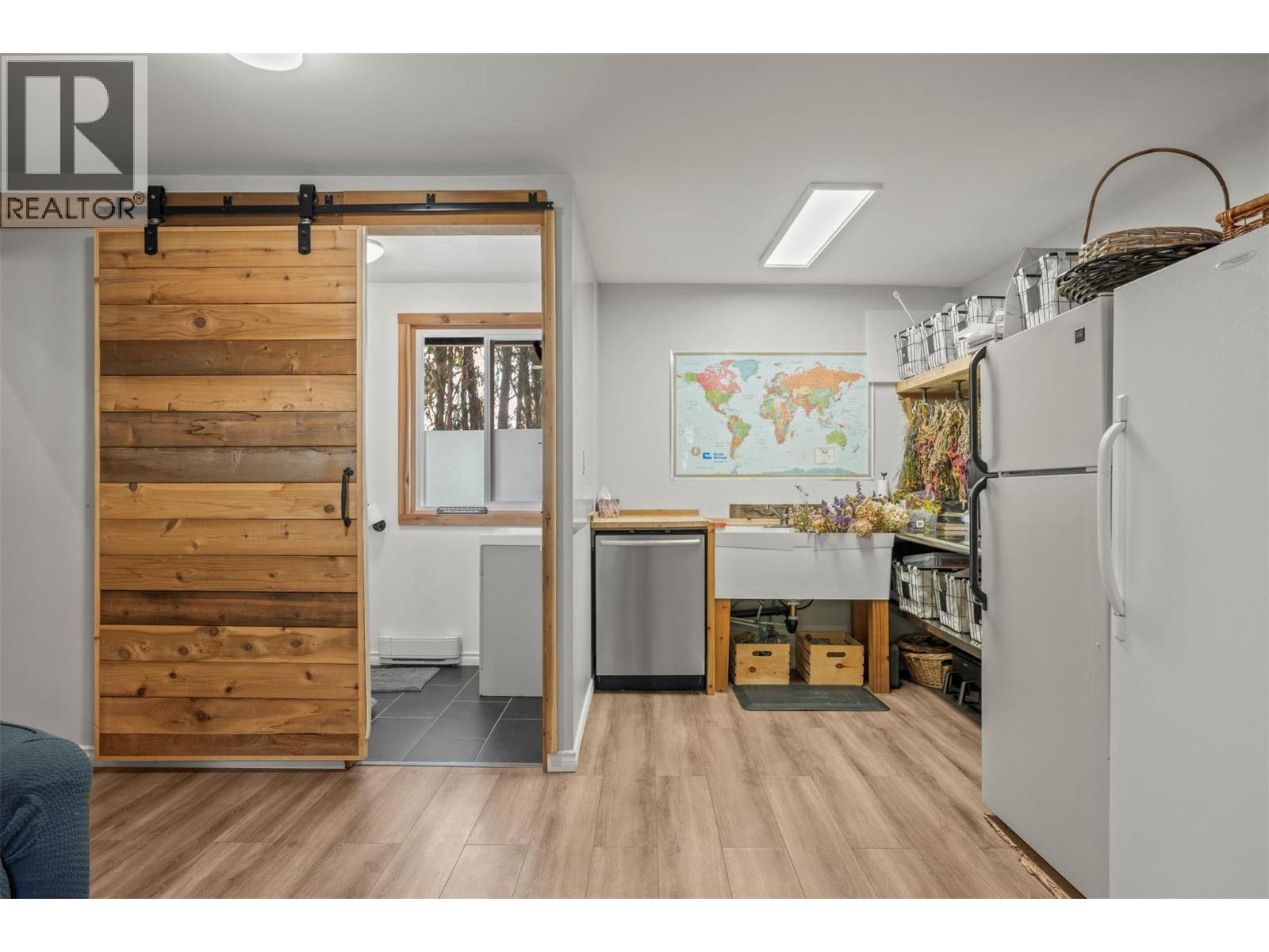  1274 Mountain View Road, Spallumcheen