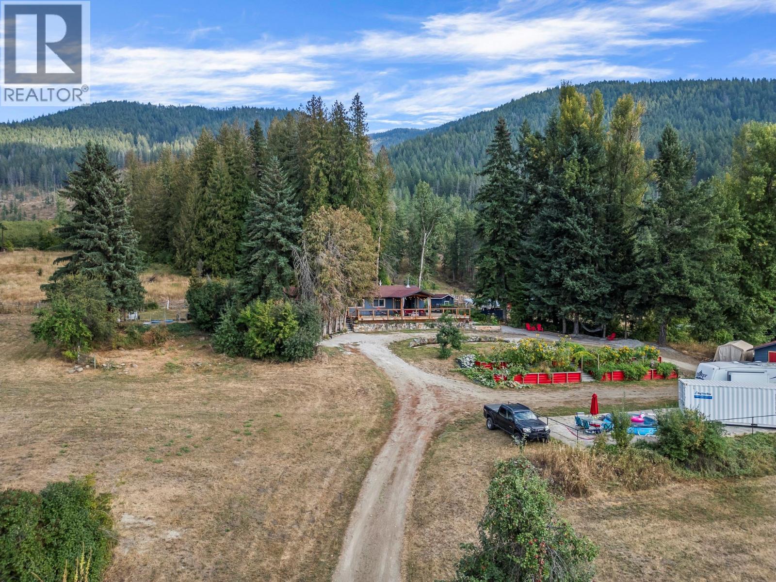  1274 Mountain View Road, Spallumcheen