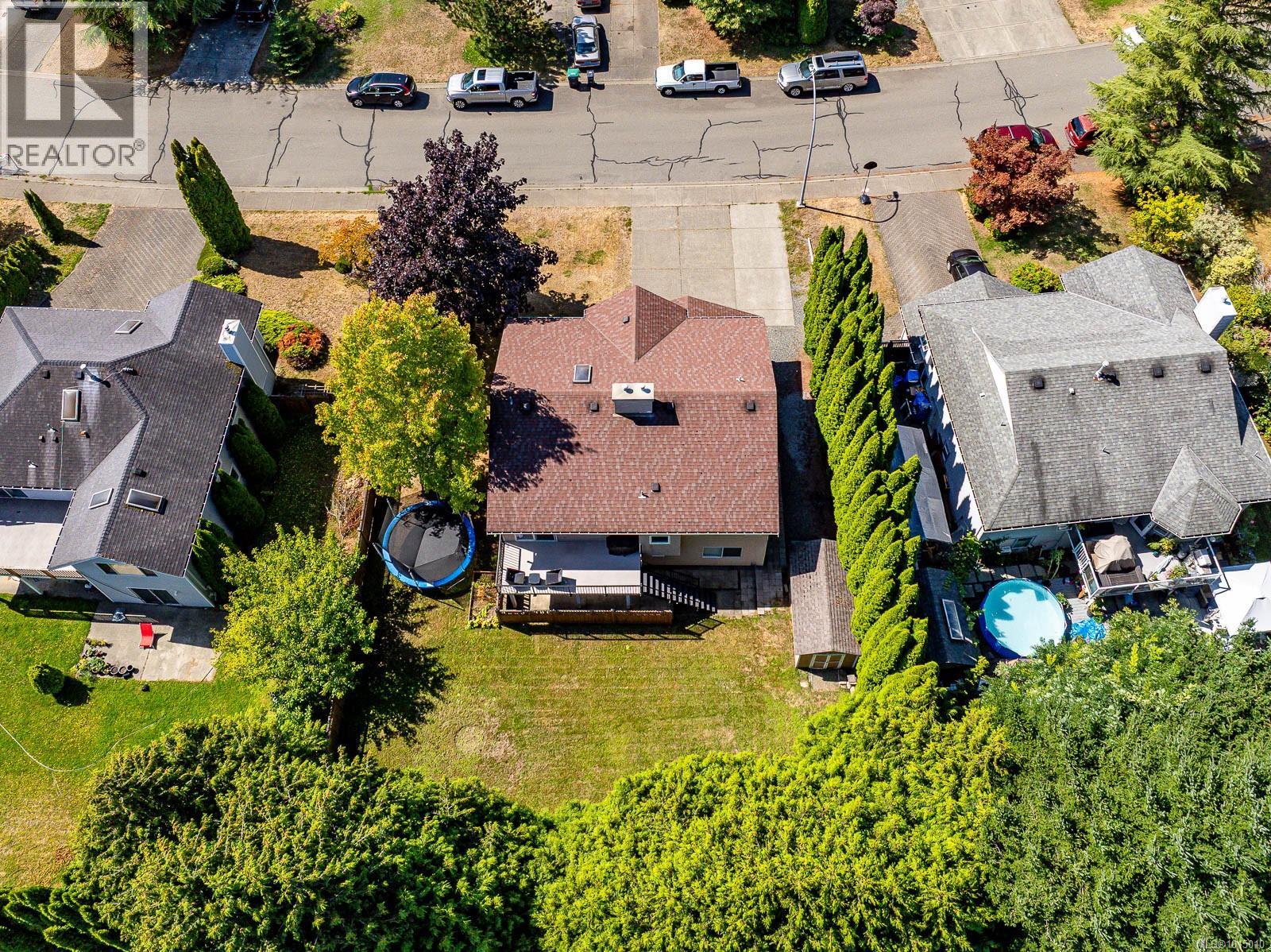 1782 Mallard Dr, Courtenay