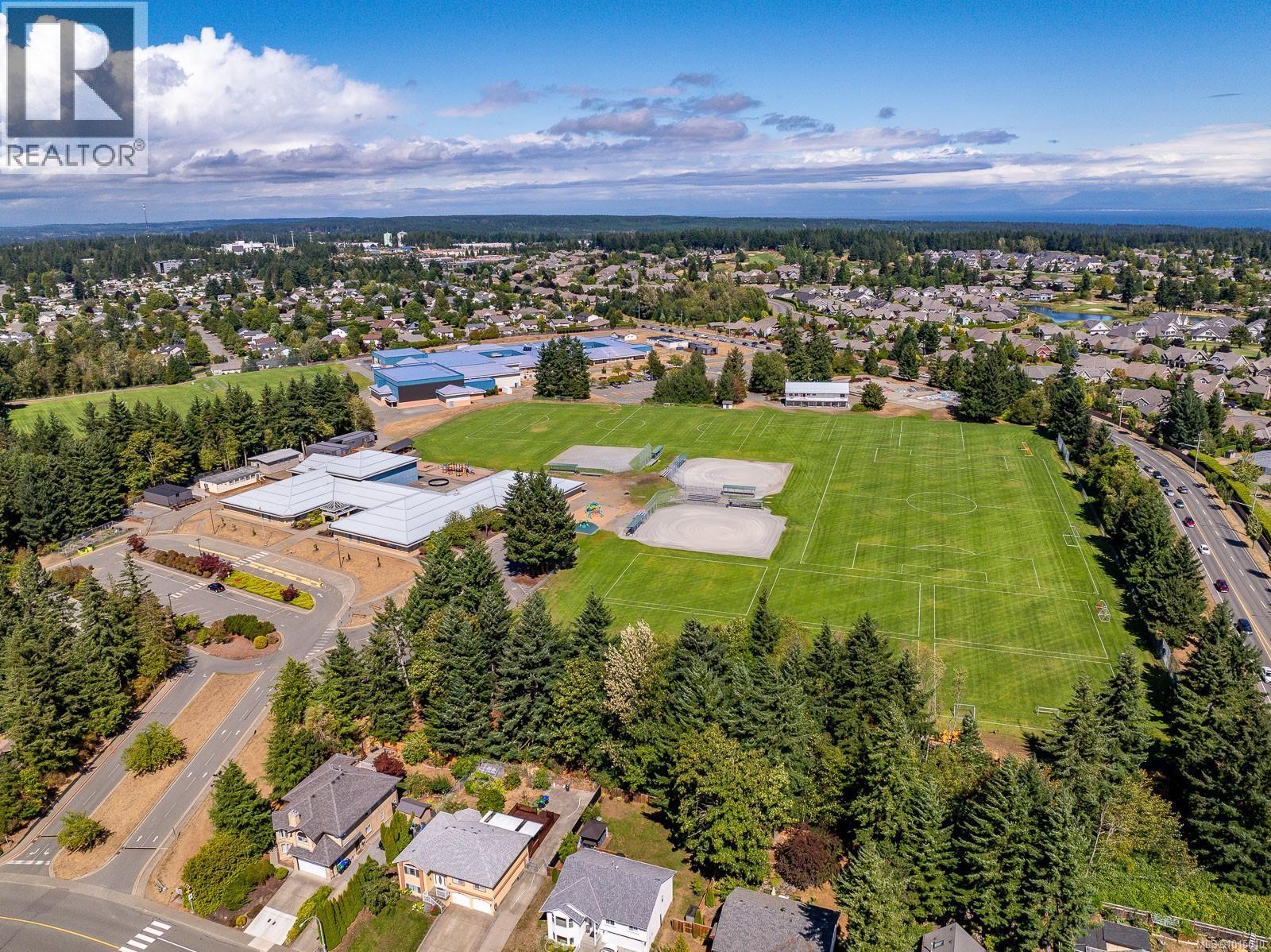 1782 Mallard Dr, Courtenay
