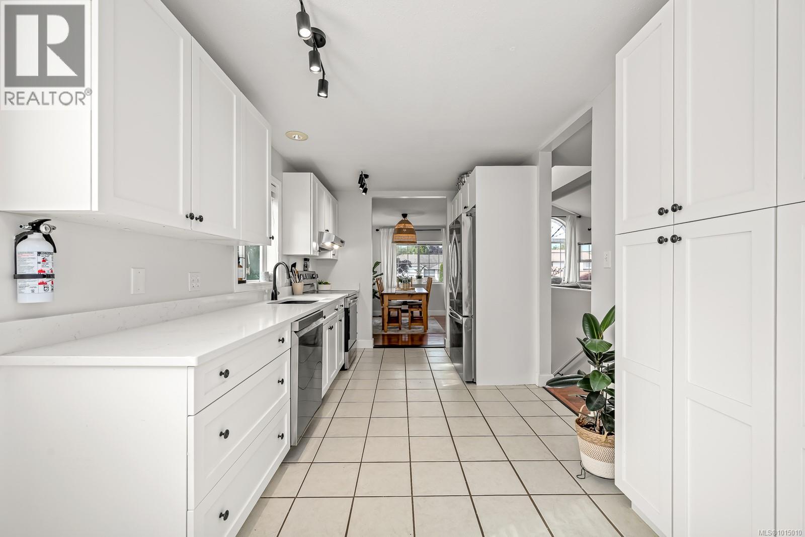 1782 Mallard Dr, Courtenay
