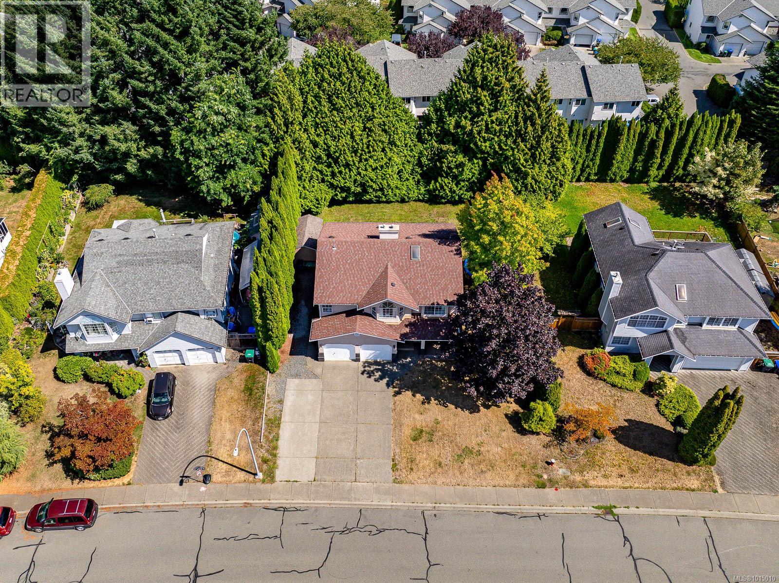 1782 Mallard Dr, Courtenay