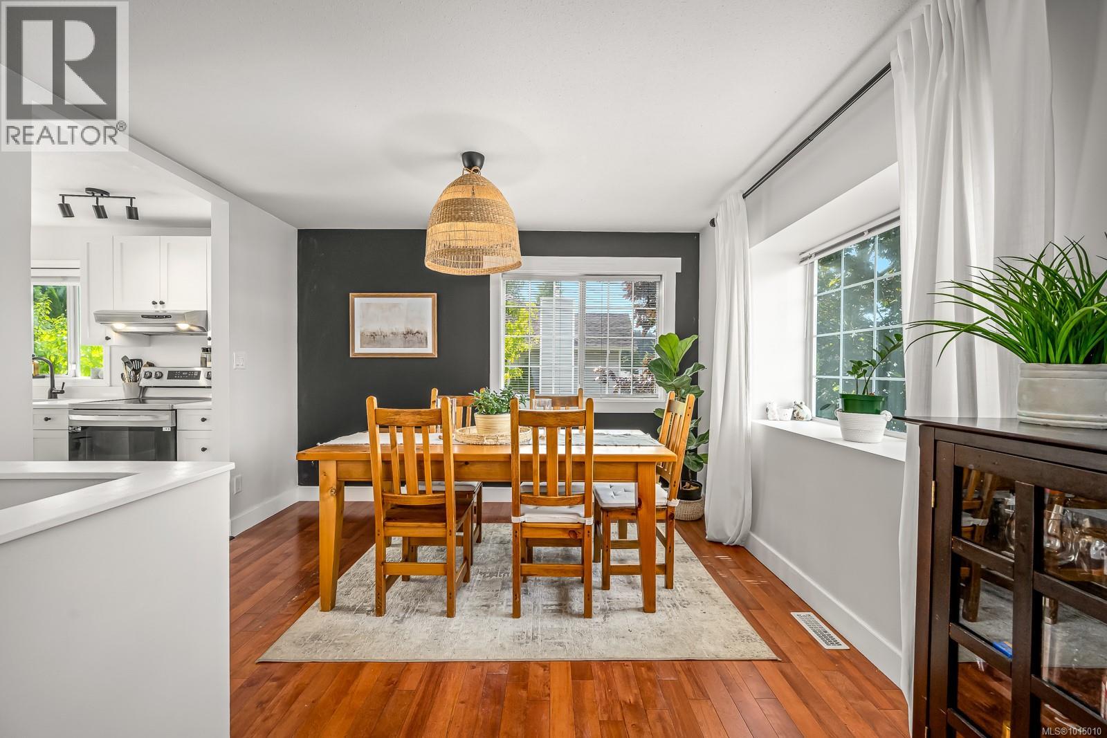 1782 Mallard Dr, Courtenay