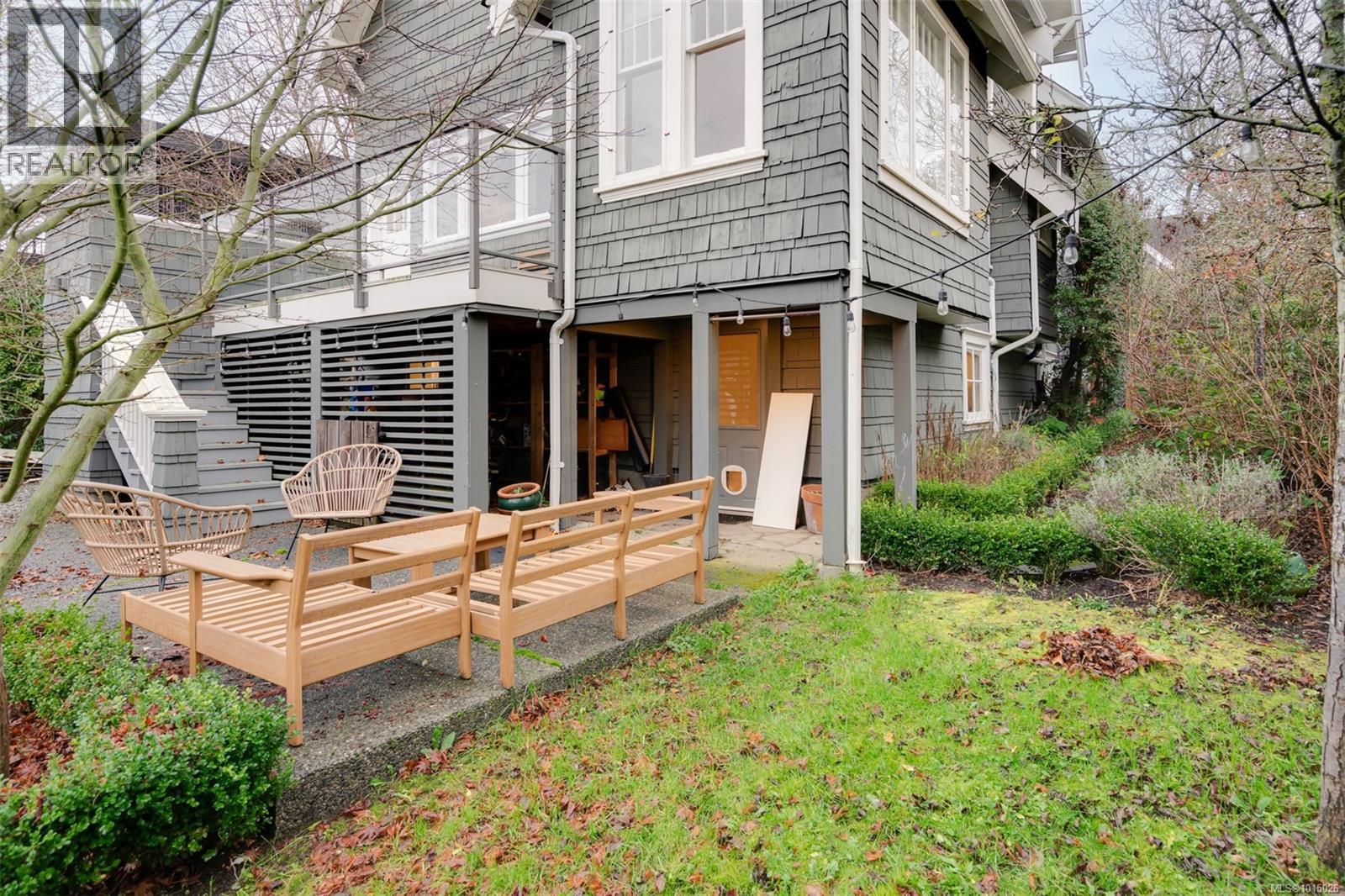 1546 Monterey Ave, Oak Bay