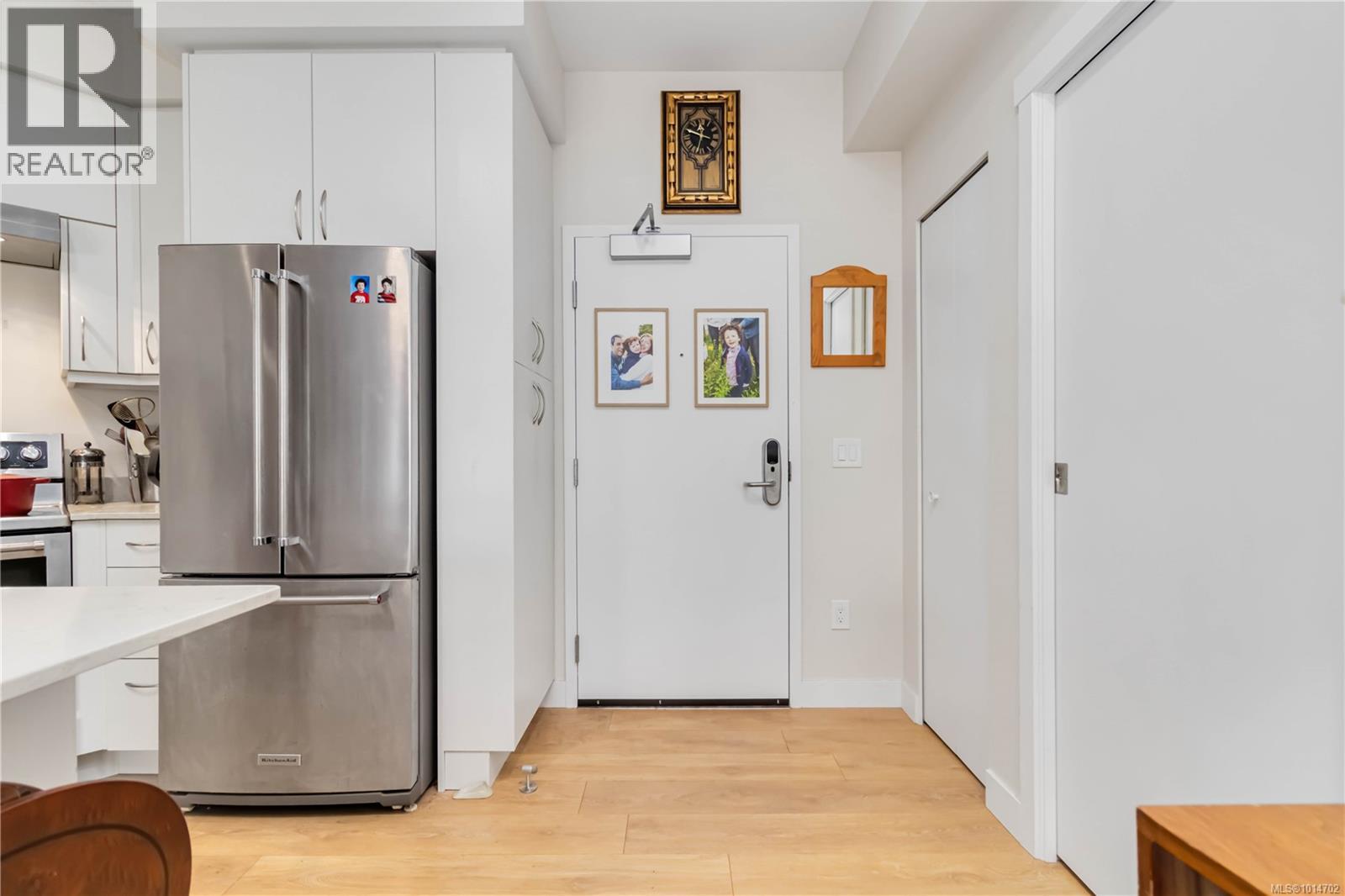 203 6609 Goodmere Road, Sooke