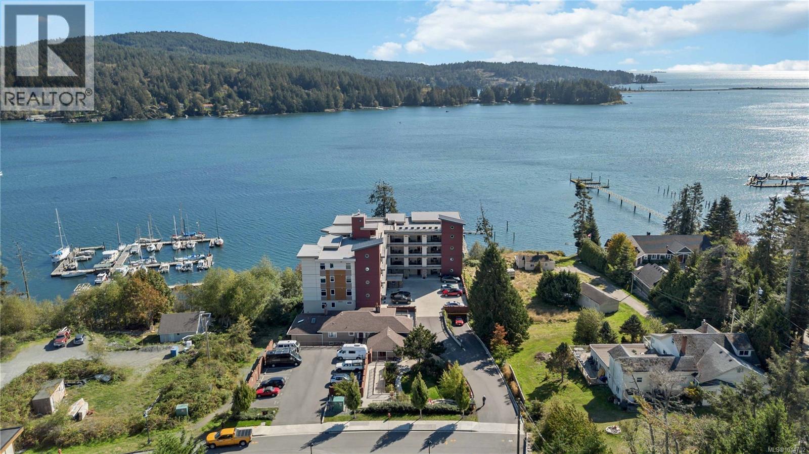 203 6609 Goodmere Road, Sooke