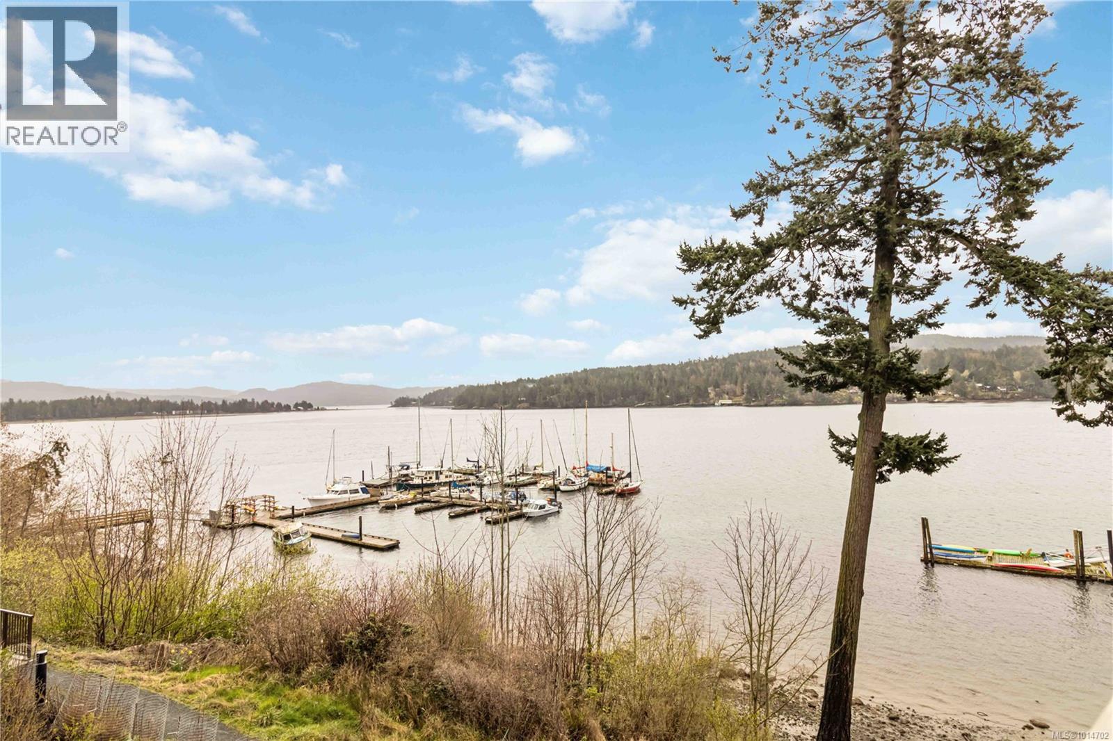 203 6609 Goodmere Road, Sooke