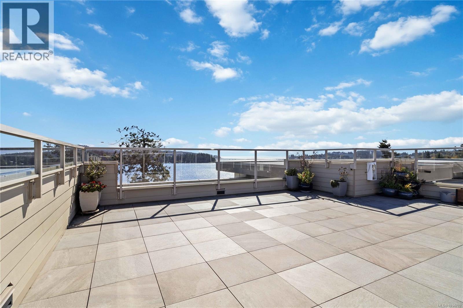 203 6609 Goodmere Road, Sooke