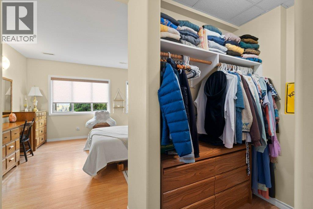 7 881 16 Street Northeast, Salmon Arm