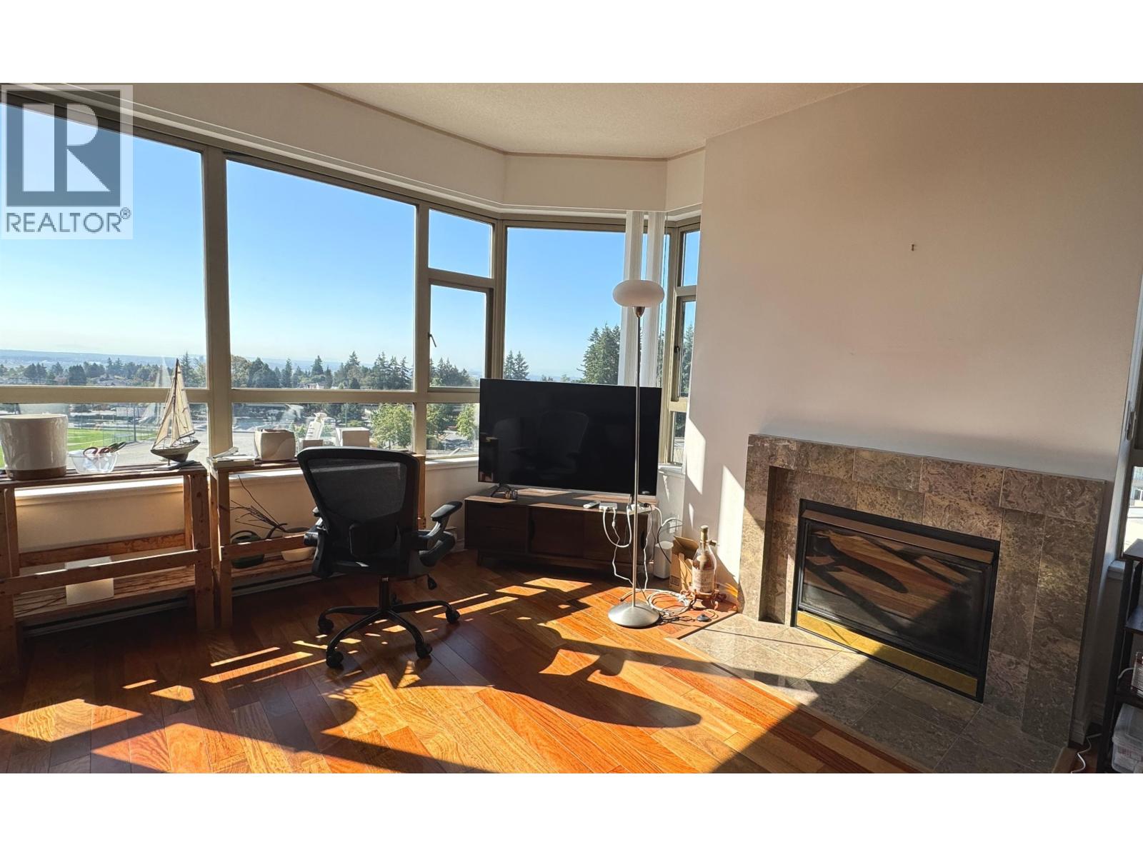 903 4830 BENNETT STREET, Burnaby
