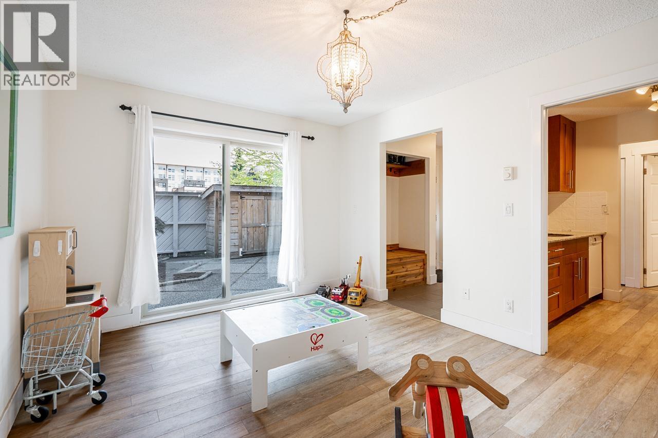 #117-5421 10 Avenue, Delta