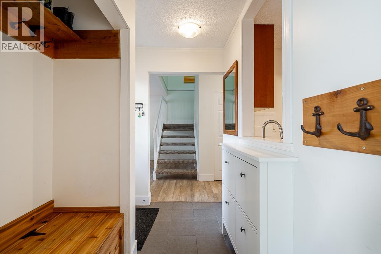#117-5421 10 Avenue, Delta