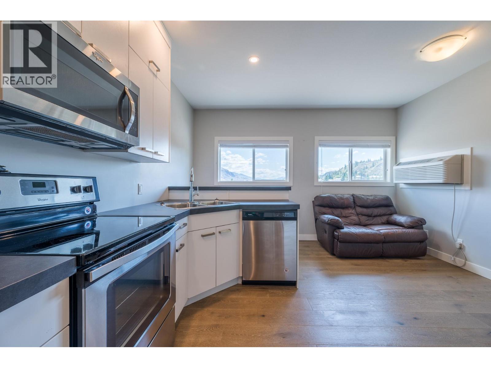 5170 DALLAS Drive Unit# 521, Kamloops