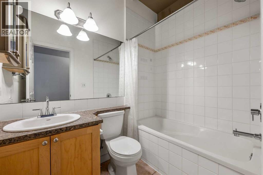 Single Family House Loft for Sale in    Avenue SE Beltline Calgary 