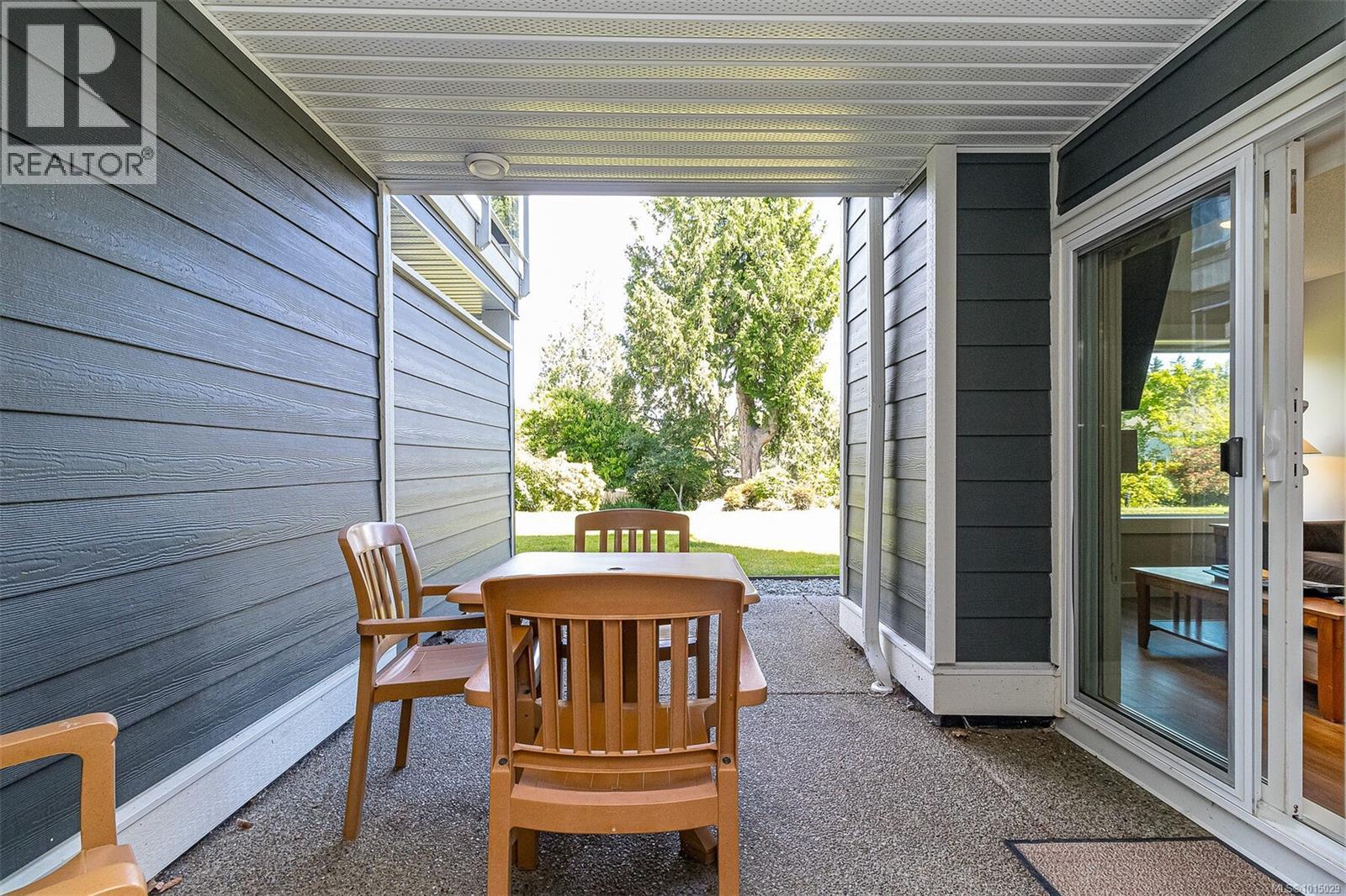 710 1600 Stroulger Rd, Nanoose Bay