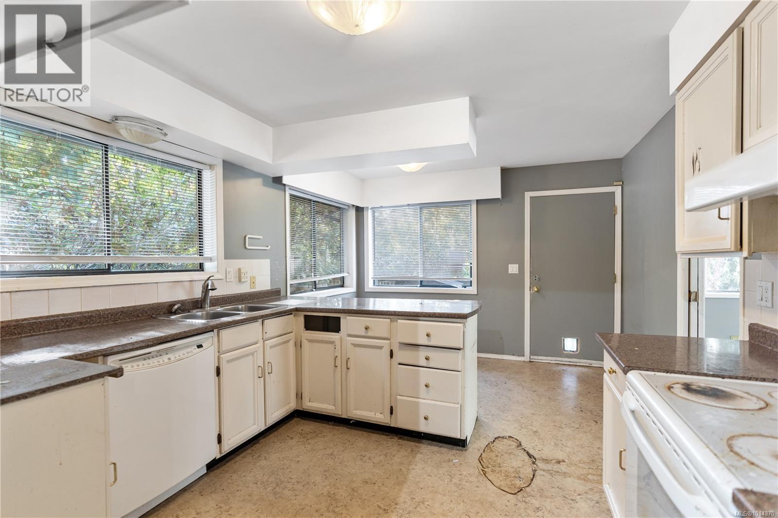 777 Cuaulta Cres, Colwood