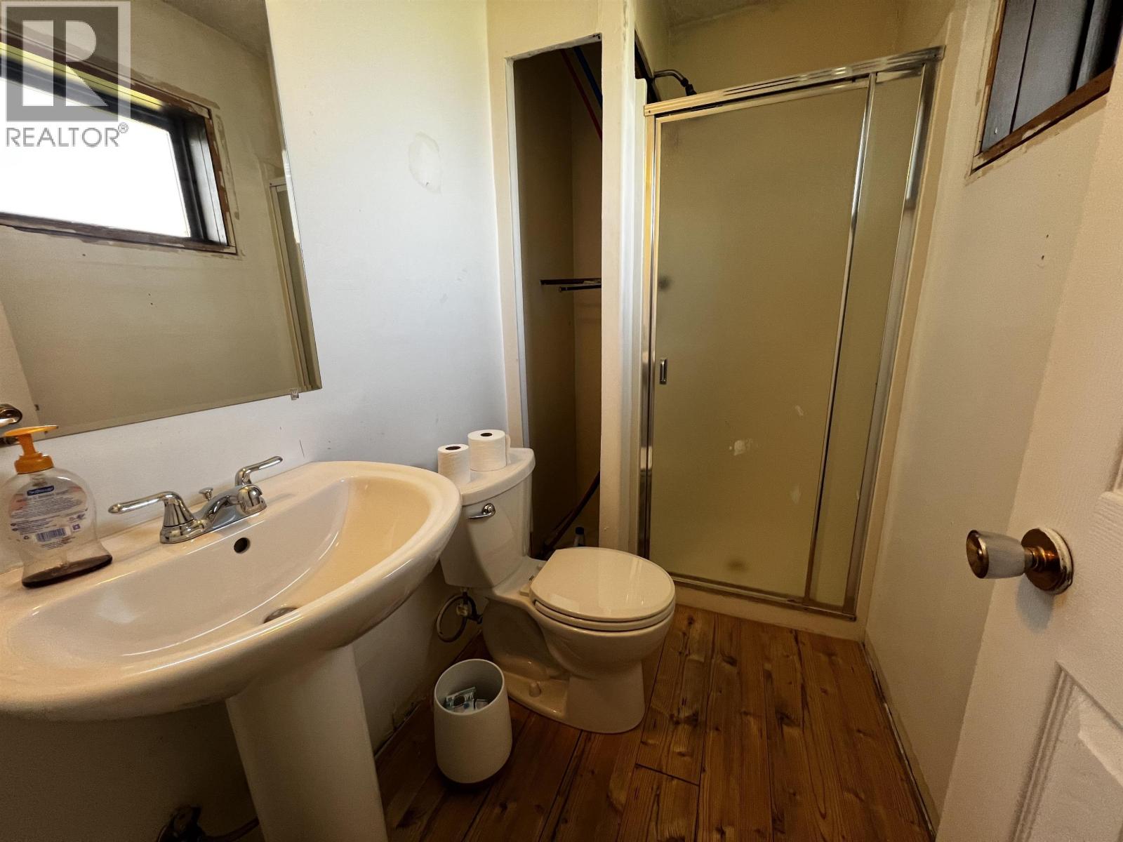 10897 BAYVIEW ROAD, Fraser Lake