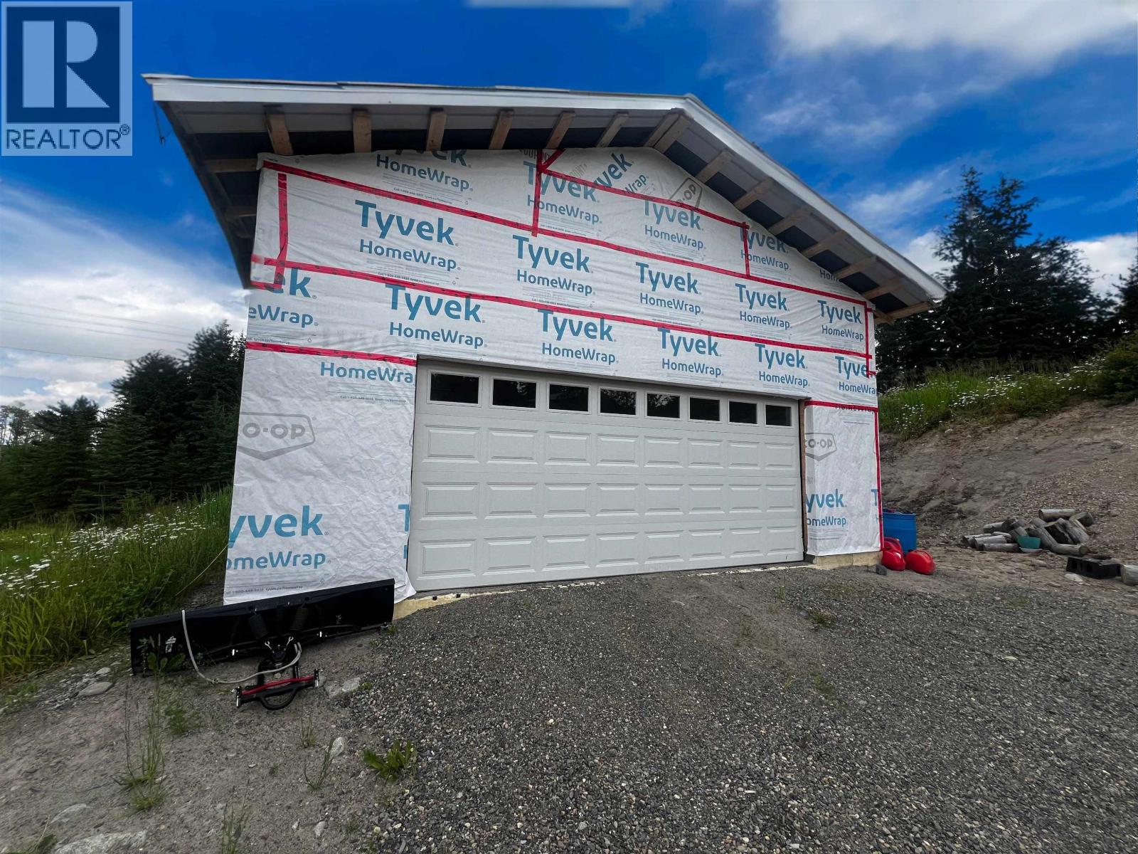 10897 BAYVIEW ROAD, Fraser Lake