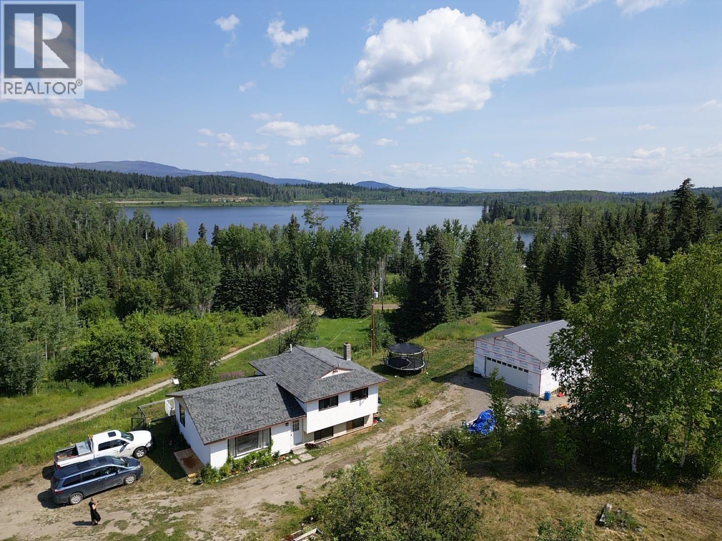 10897 BAYVIEW ROAD, Fraser Lake
