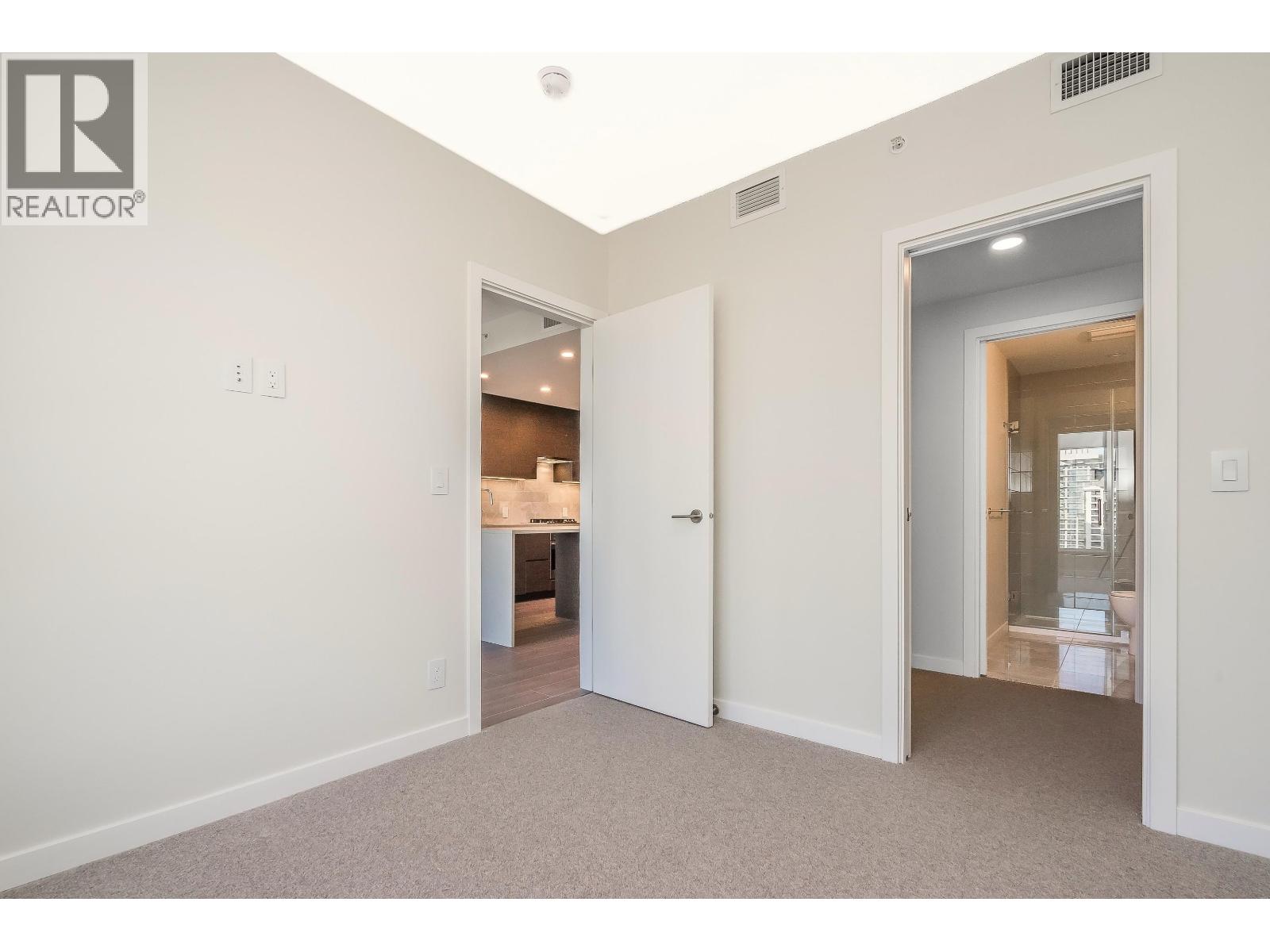 2304 2108 GILMORE AVENUE, Burnaby