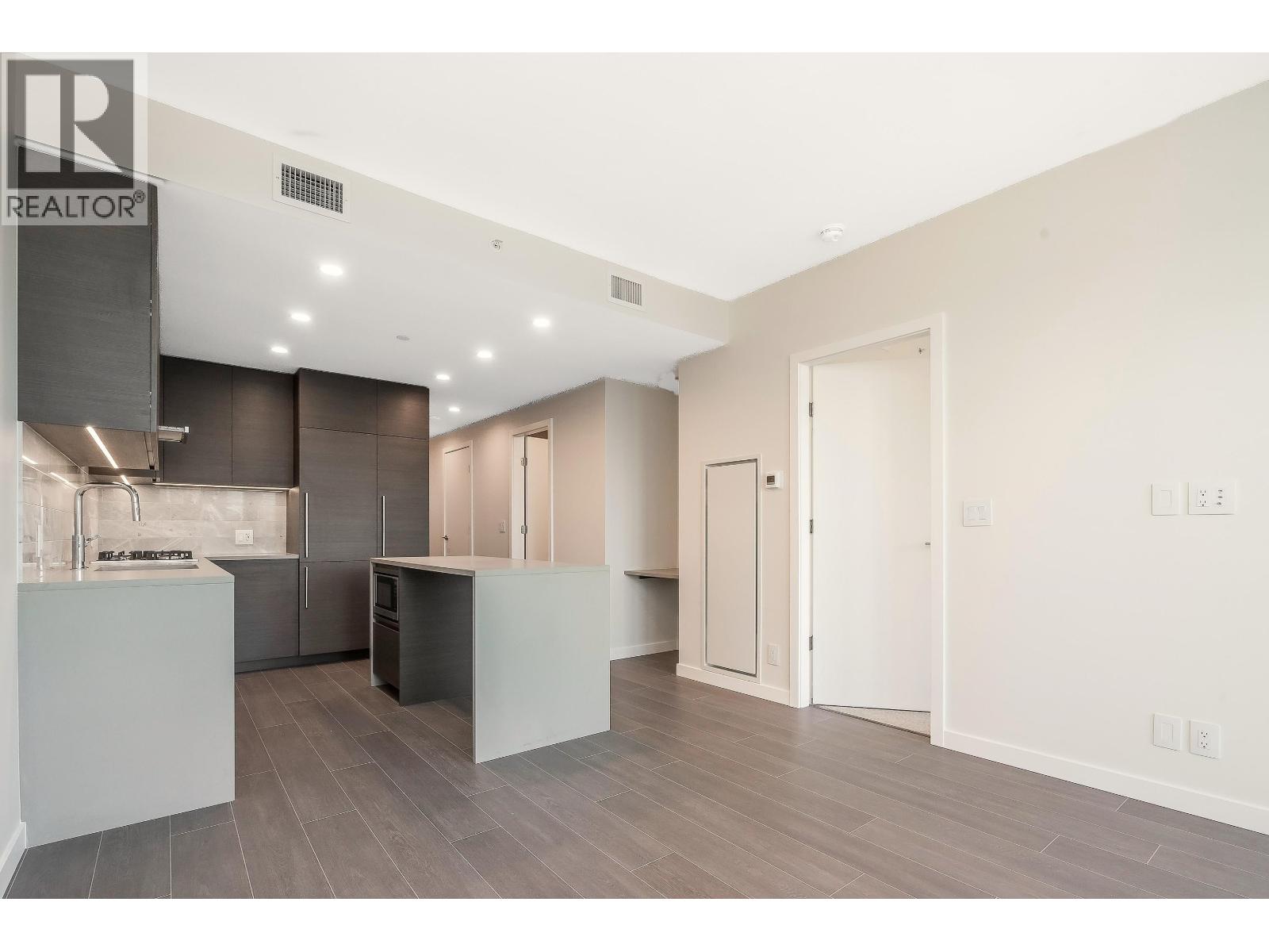 2304 2108 GILMORE AVENUE, Burnaby