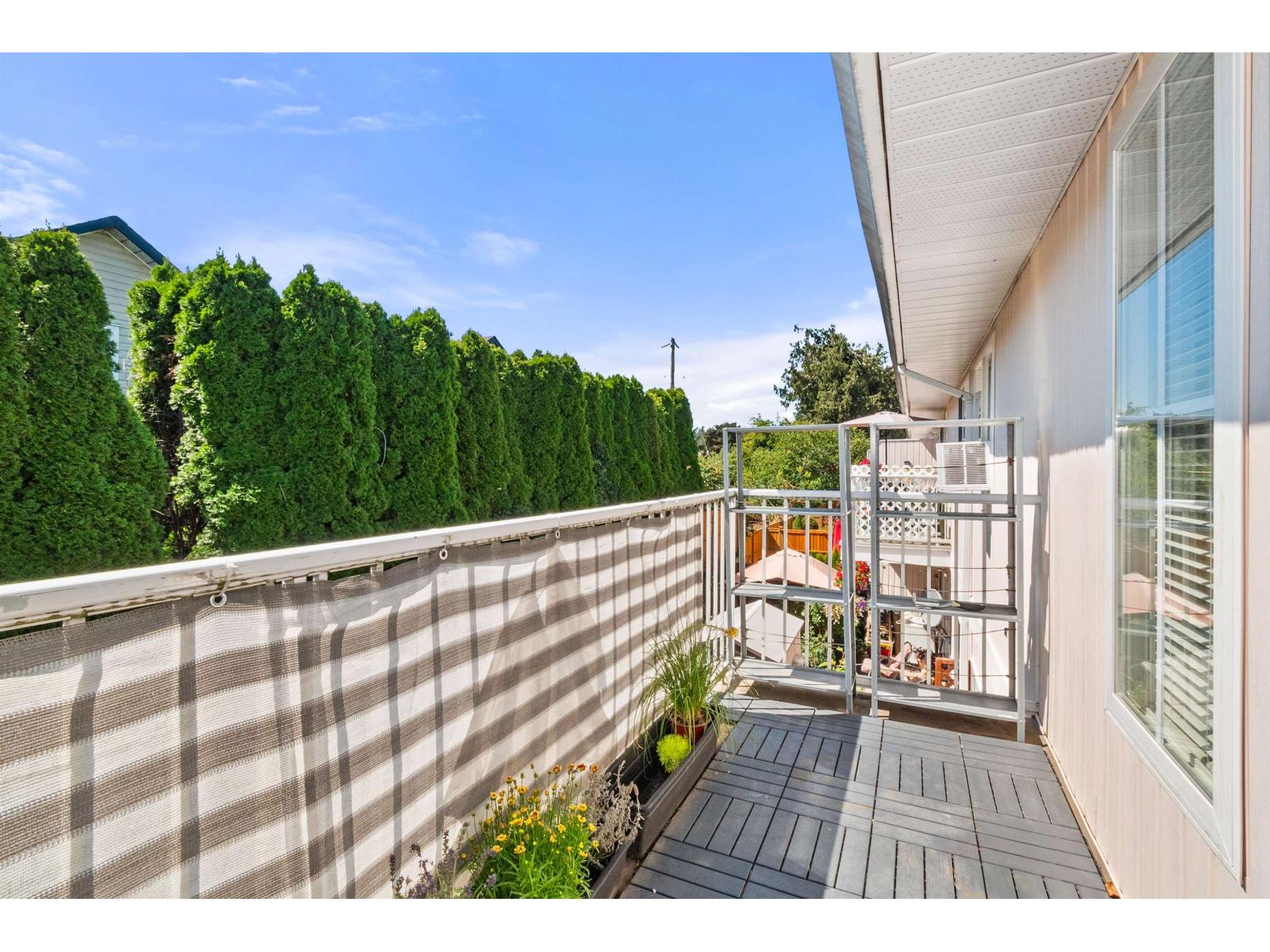 18 5915 VEDDER ROAD, Garrison Crossing, Chilliwack