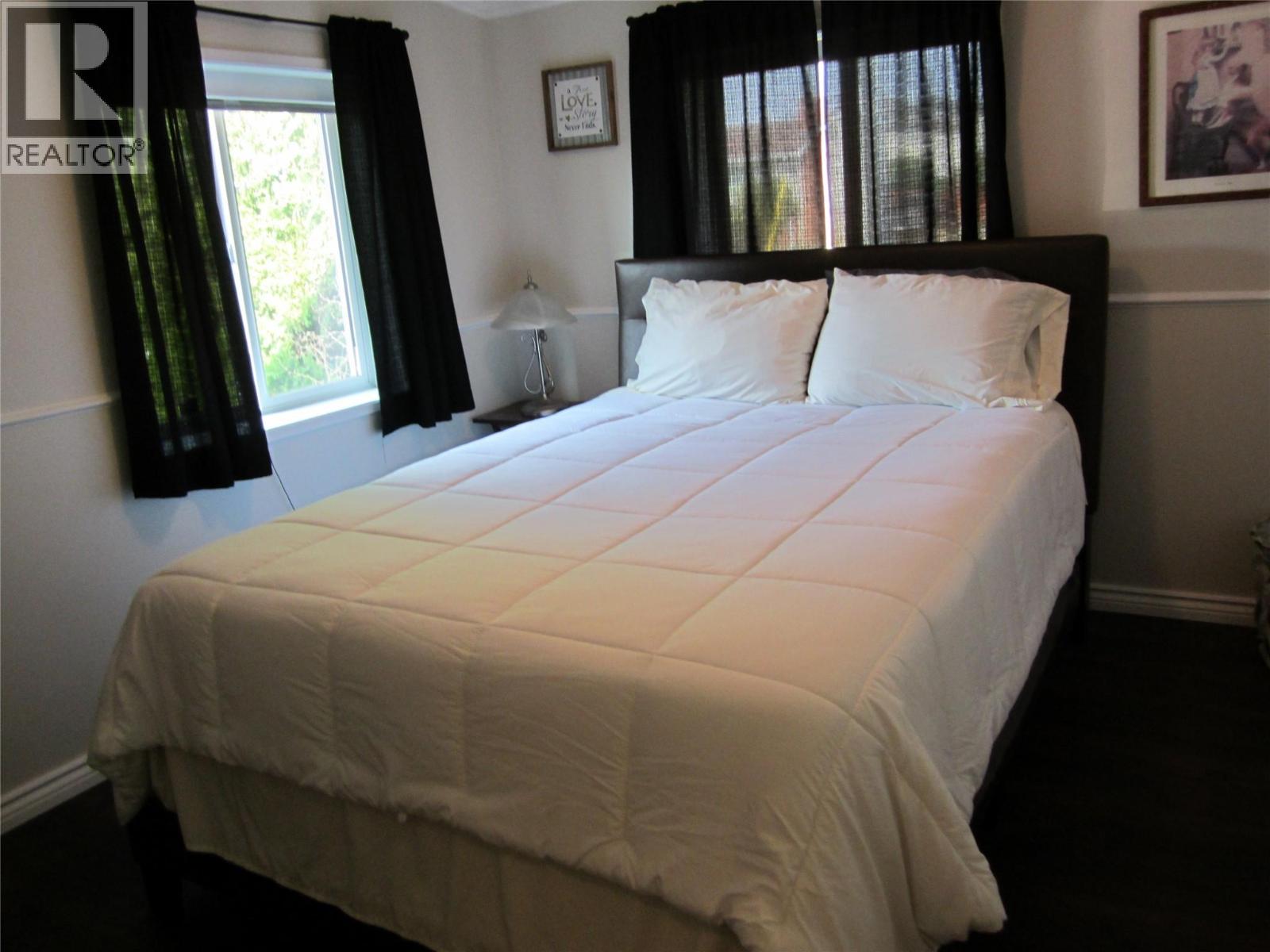  156 McCulloch Drive, Penticton