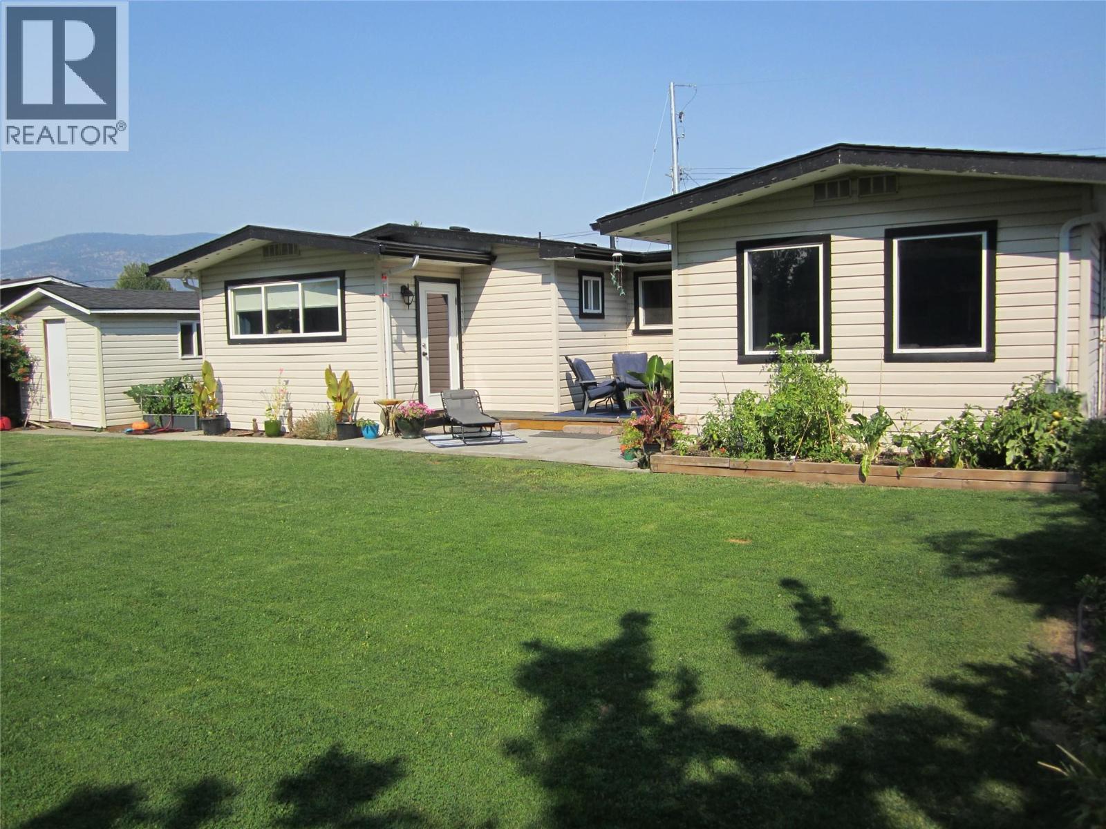  156 McCulloch Drive, Penticton